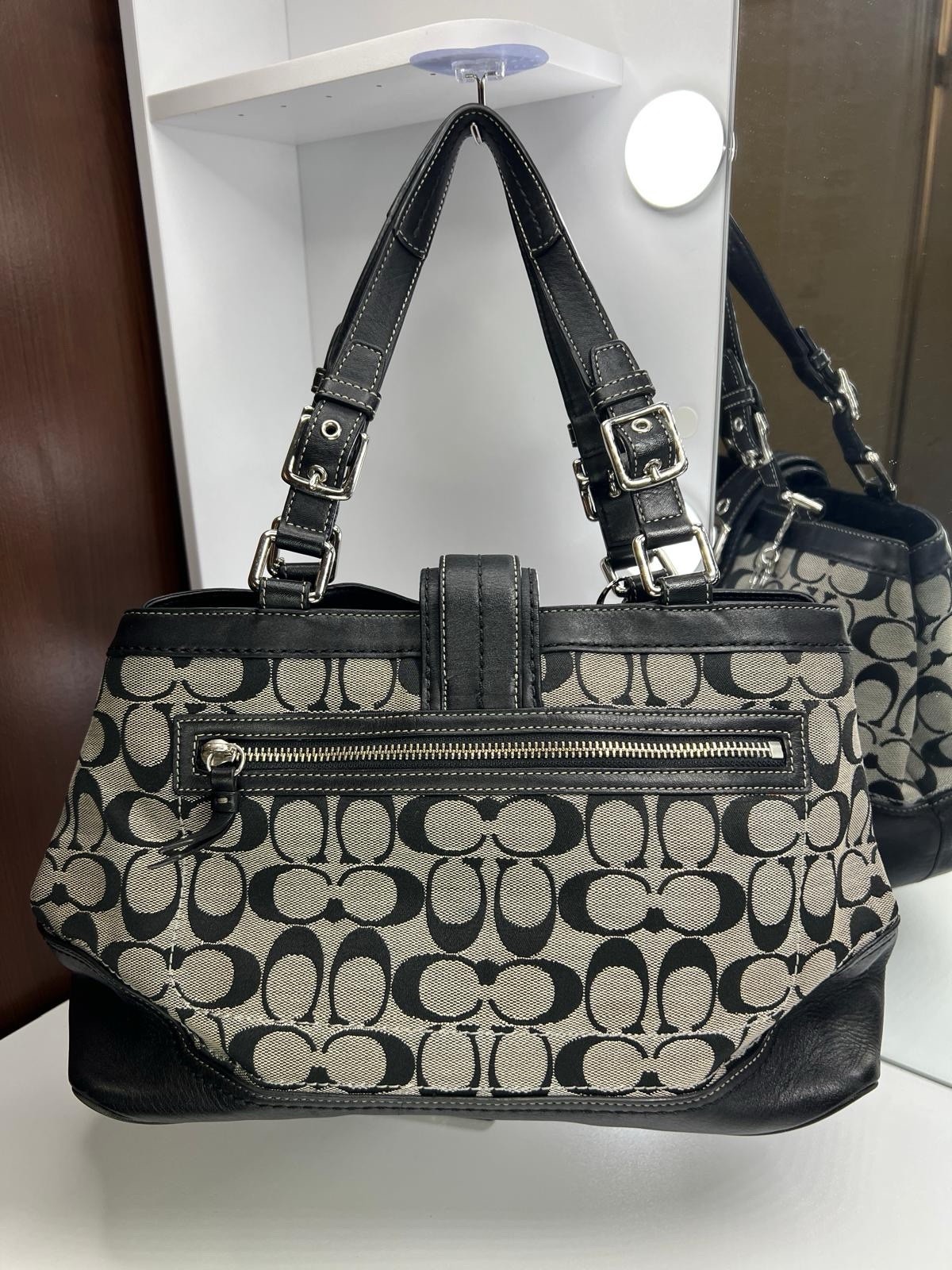 🖤 ​​​​Bolso Tote Coach Signature con Hebilla – Estilo Vintage Y2K 🖤
