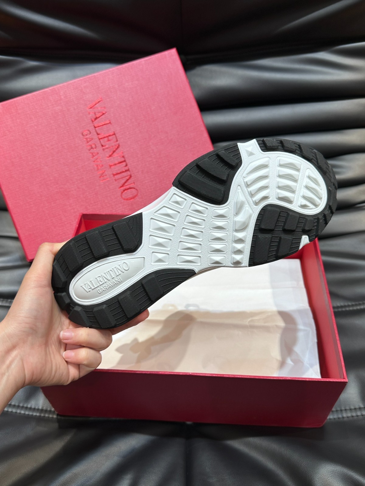 Valentino Garavani Black White Knit Sneakers Running Shoes EU 38-45 With Box New