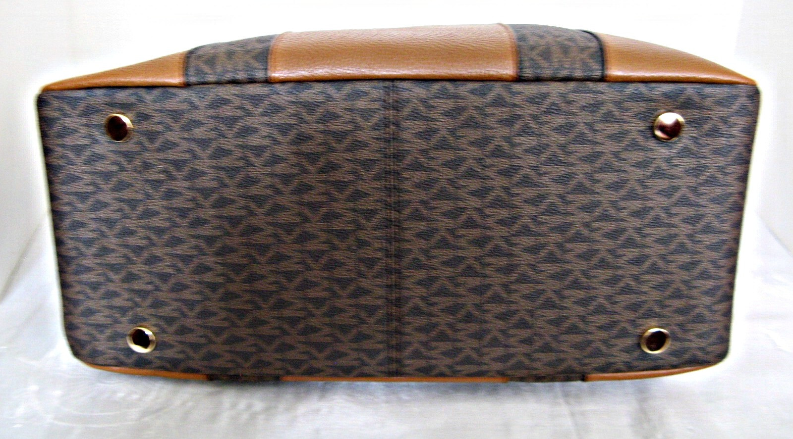 Michael Kors – Austin Large Leather Tote – Luggage