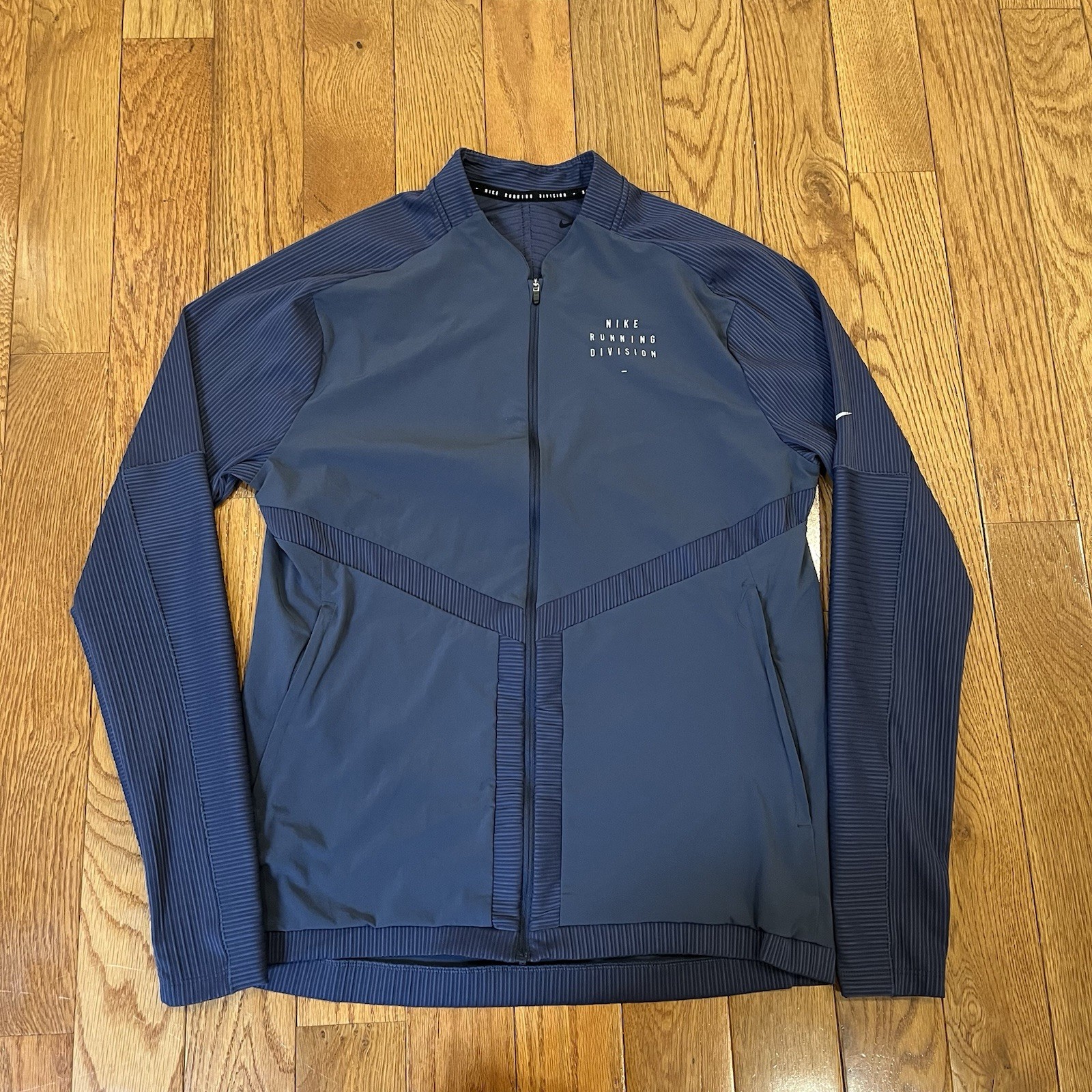 Nike Jacket Running Division Men Medium Blue Element Full Zip Lightweight DR8724