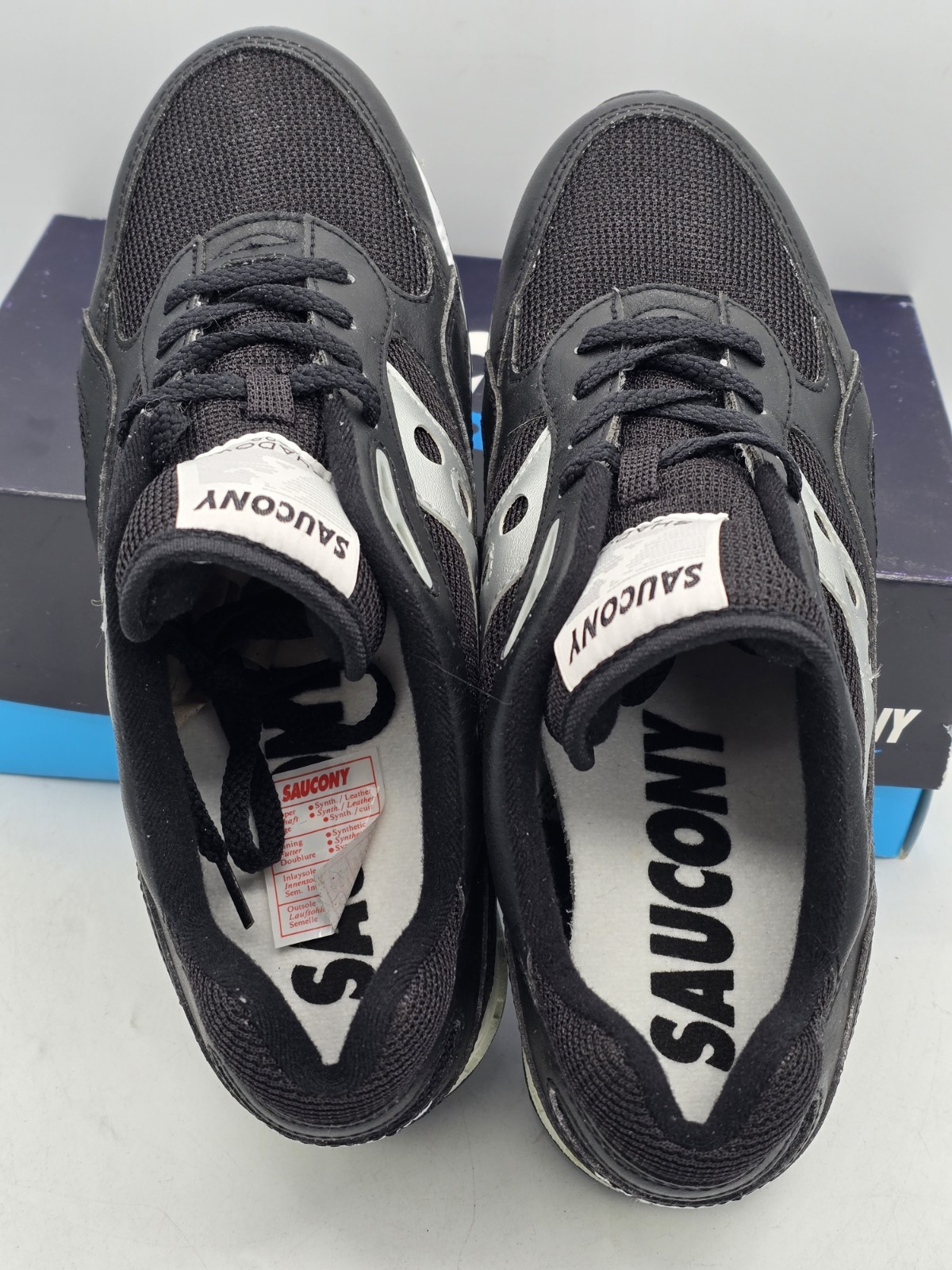 VTG Men’s Saucony Shadow 89 6000 Stealth Black Silver 2068-3 | Size 10.5 – NEW