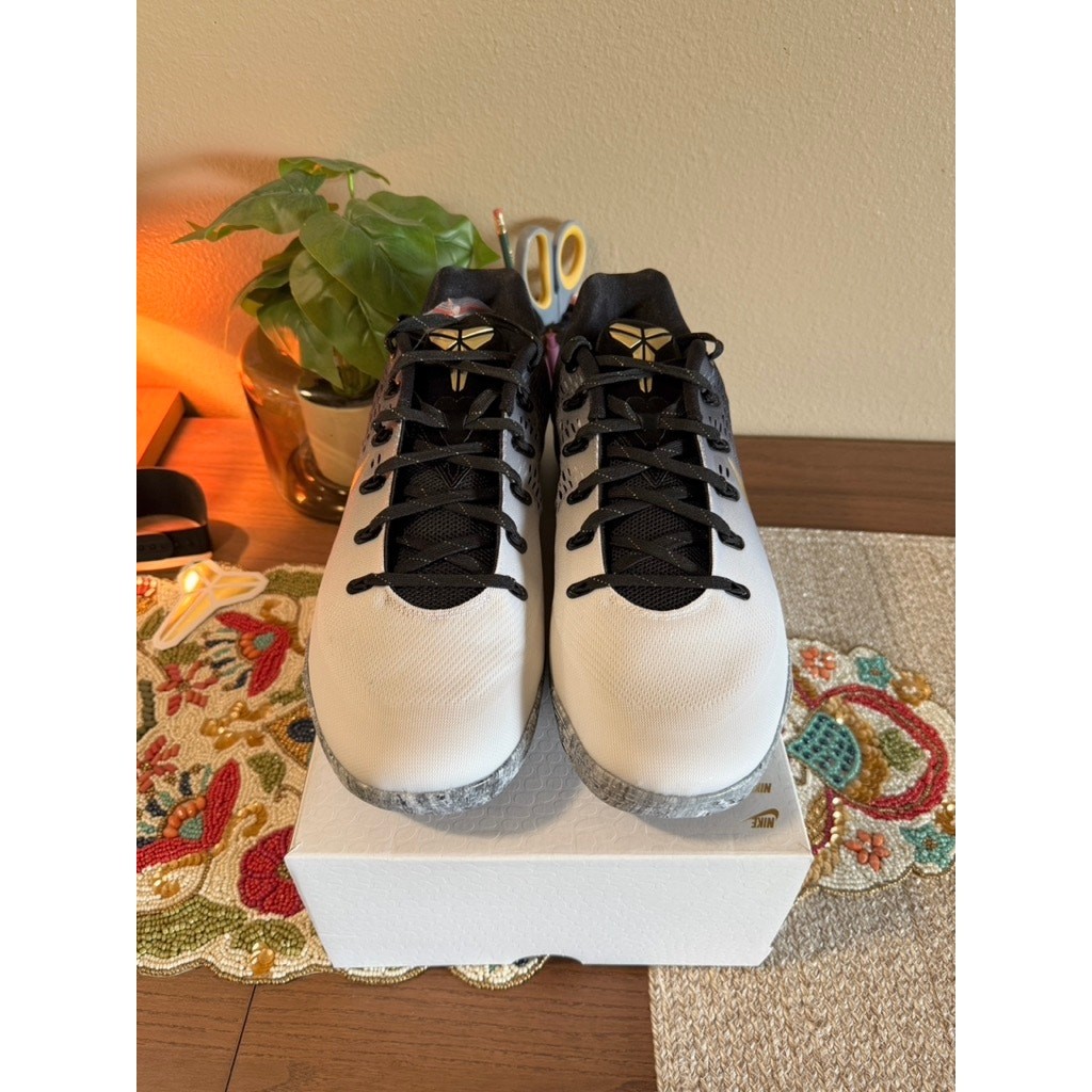 Size 16 – Nike Kobe 9 Elite EM Low Protro Mambacita Black Gold White FZ7333 002