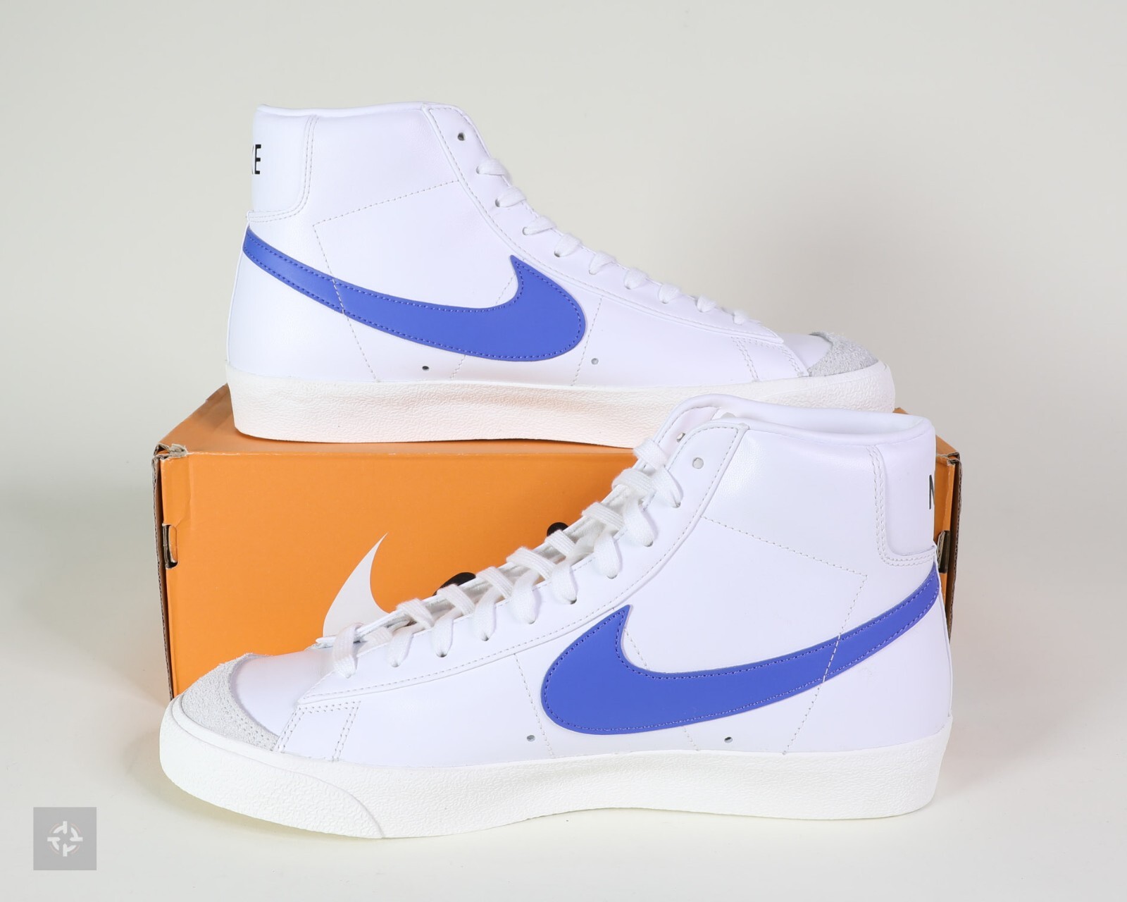 Nike Blazer Mid 77 Vintage White Red Blue Shoes Men’s Size 9-13 (BQ6806-117)