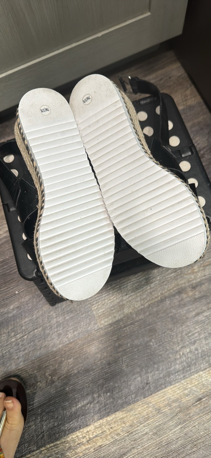 Vince Camuto Black Croc Leather Espadrille Platform Sandals Marietten 7M /37