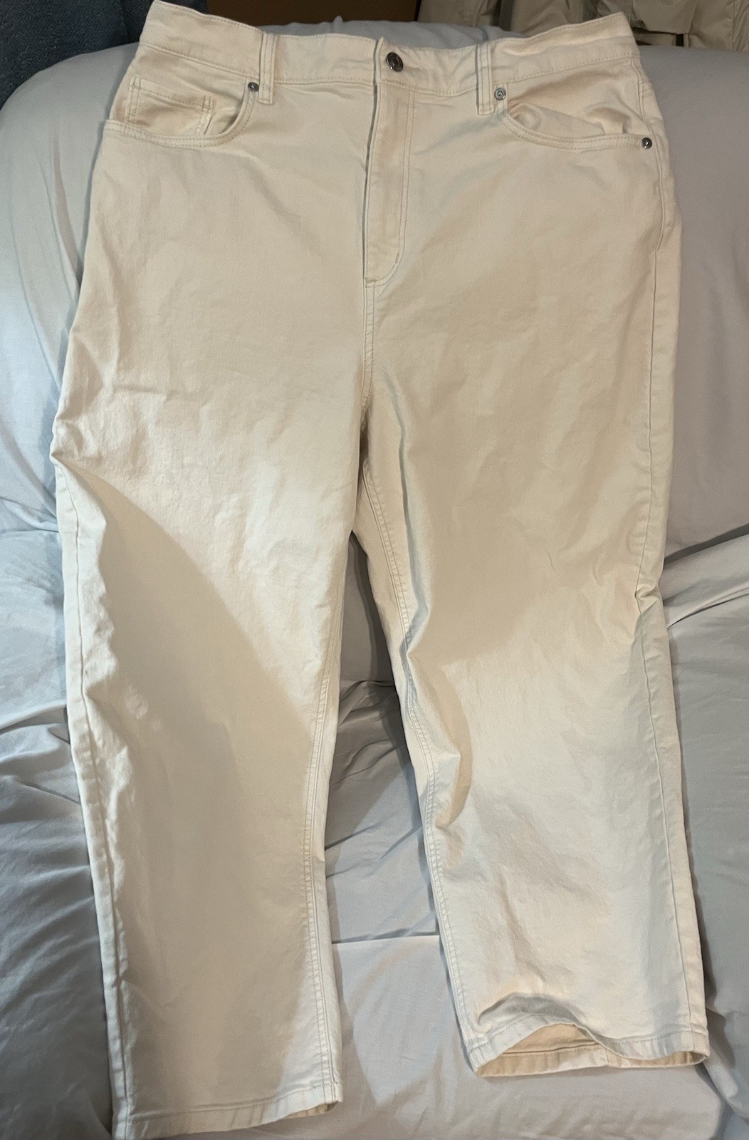 LOFT White Stretch Straight Leg Jeans Womens Size 14 Mid Rise 5-Pocket