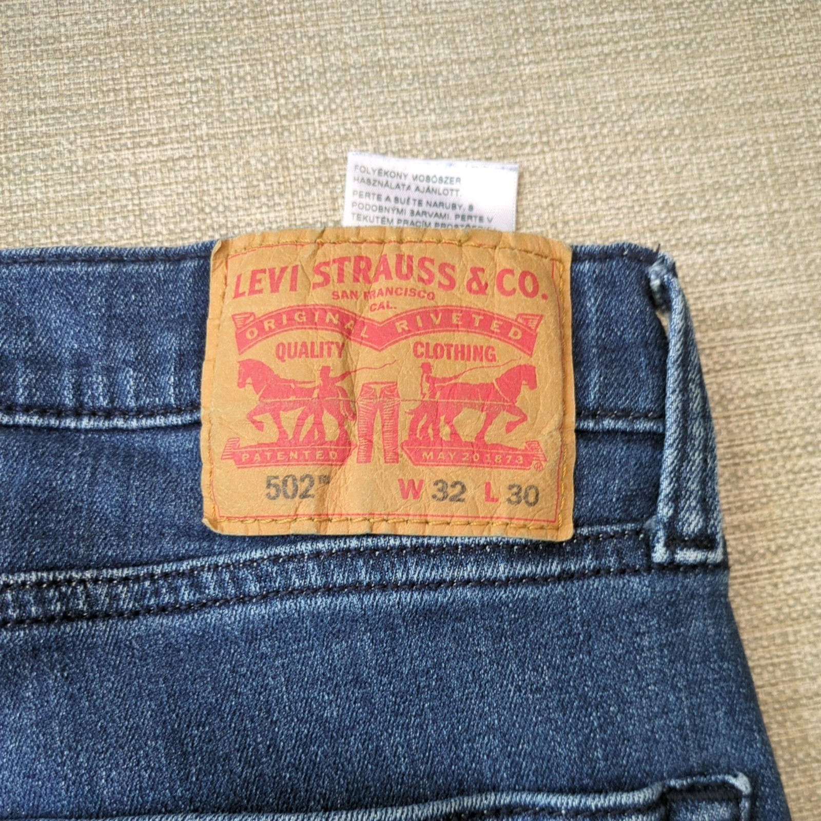 RARE Blank Red Tab Levis 502 Regular Taper Jeans Mens 32×28 R Dark Wash 2021