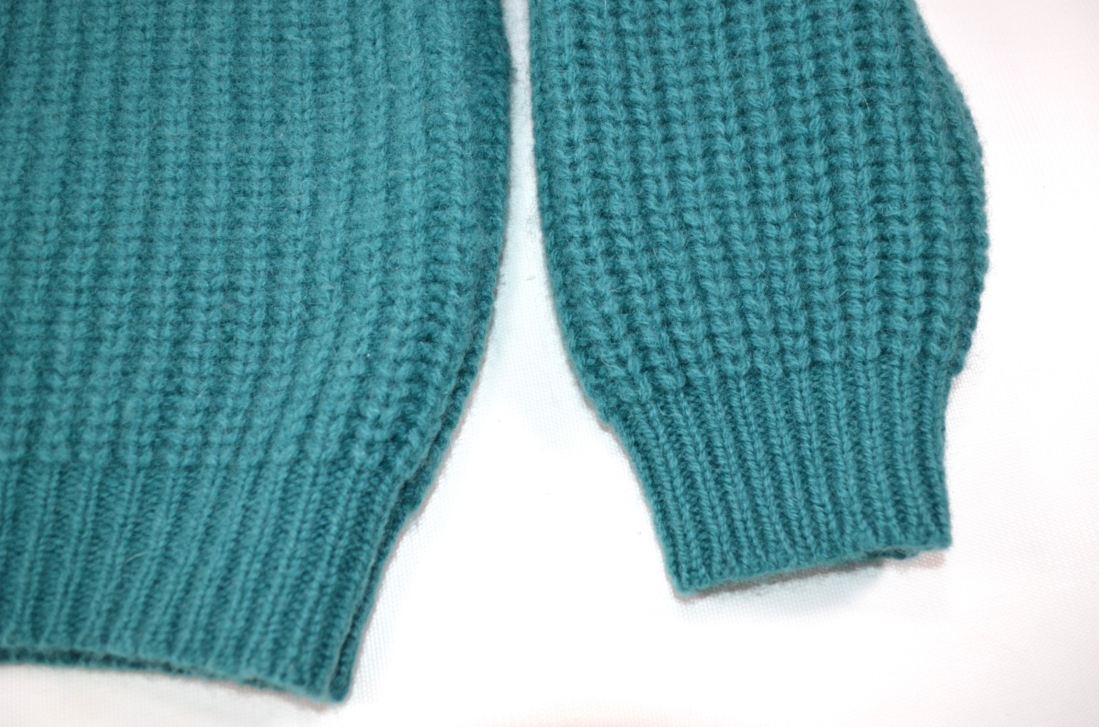 Gaeltarra Vintage 100% Wool Chunky Knit Sweater Mens 42 / 107cm Made in Ireland