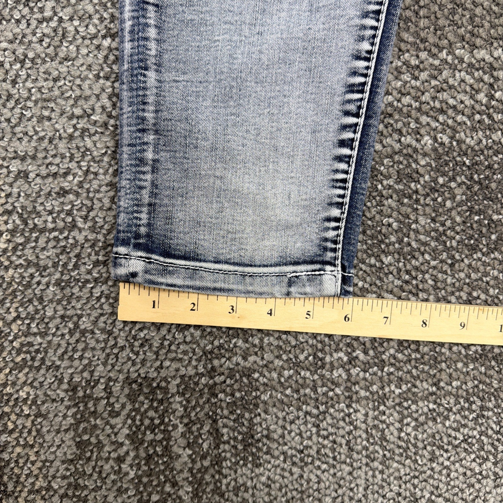 Amethyst Jeans Womens Size 16 Blue Taper Stretch Denim Embroidered Pockets