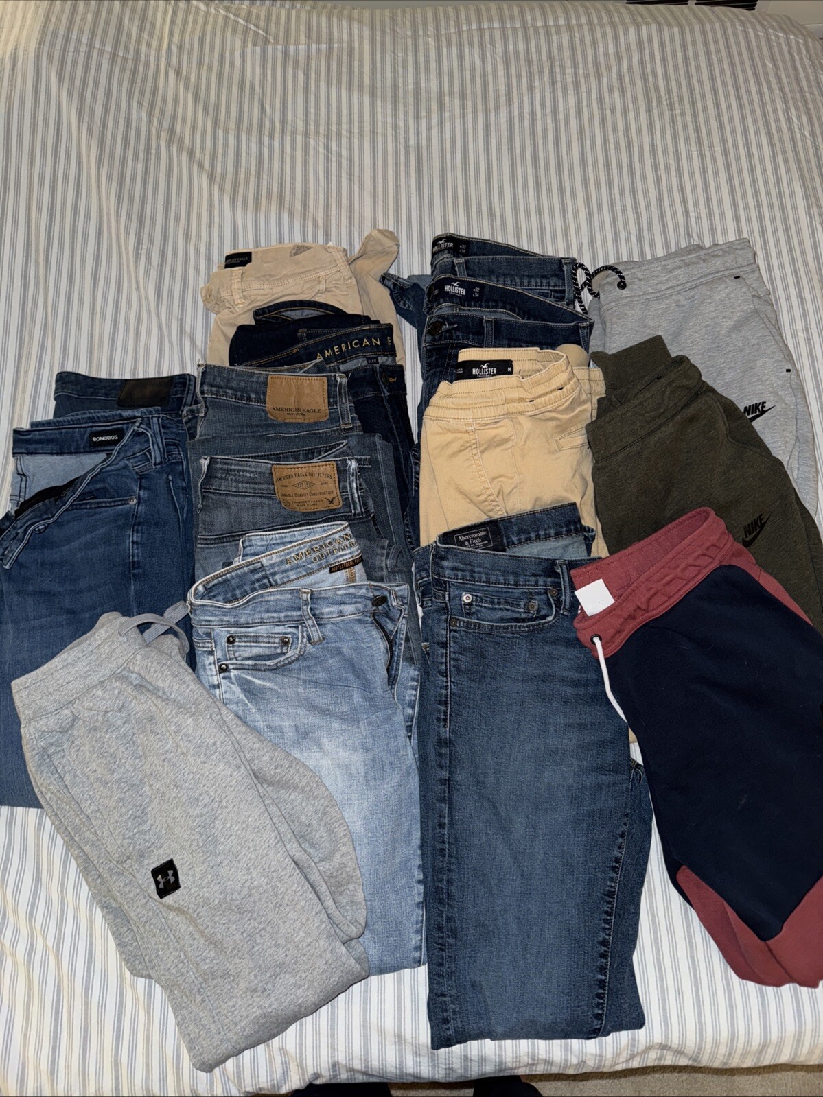 LOT OF MENS PANTS- 15 PAIRS! See Description For Individual Item Details