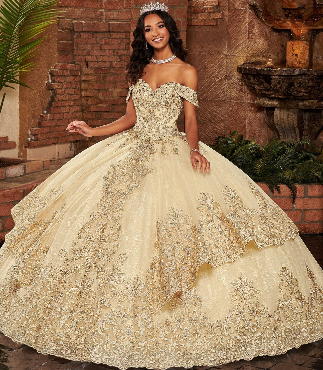 Gold Champagne Off Shoulder Quinceanera Dresses Lace Beaded Ball Gown Prom