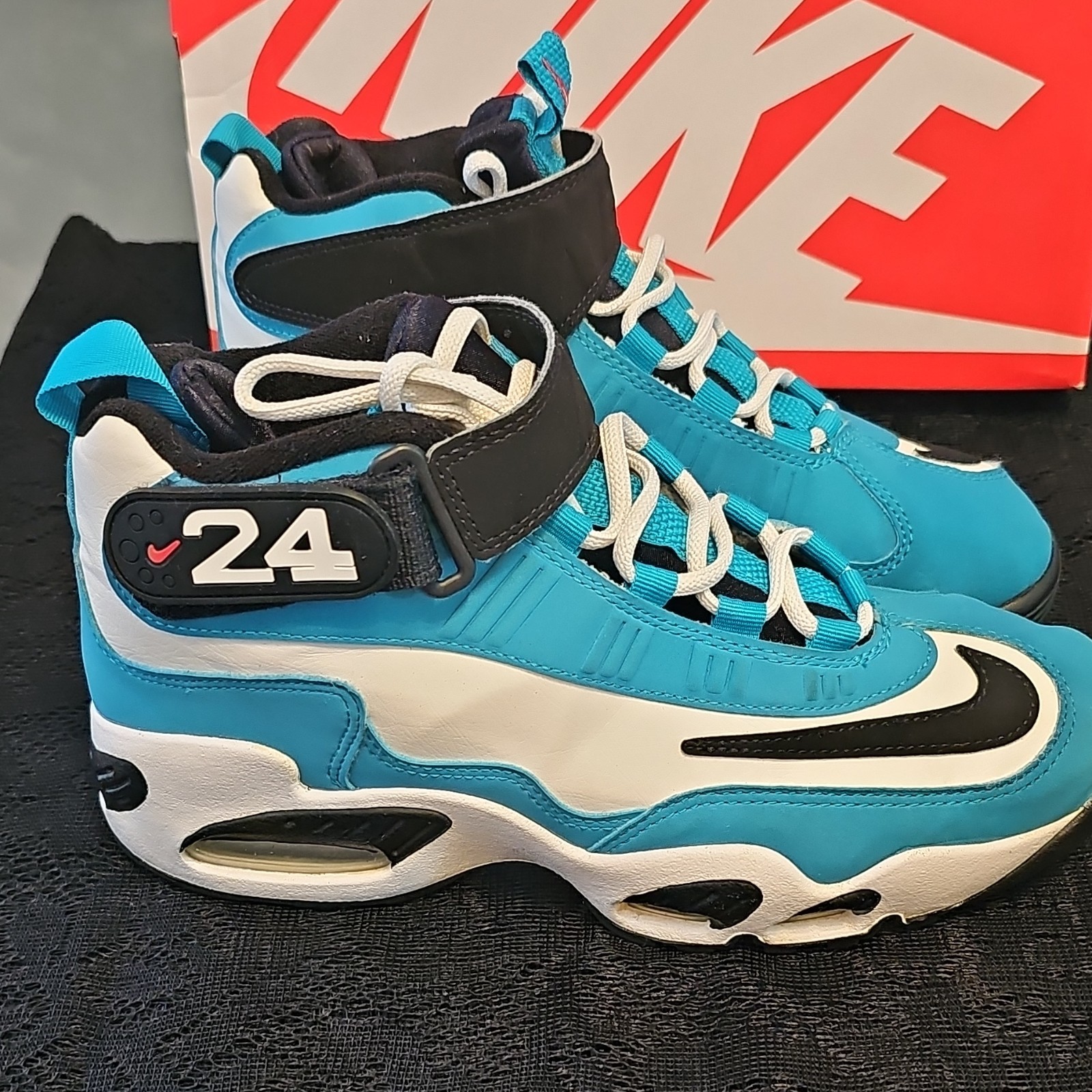 Nike Air Griffey Max 1 Colorblock Blue White Black Mid Top Athletic Sneakers