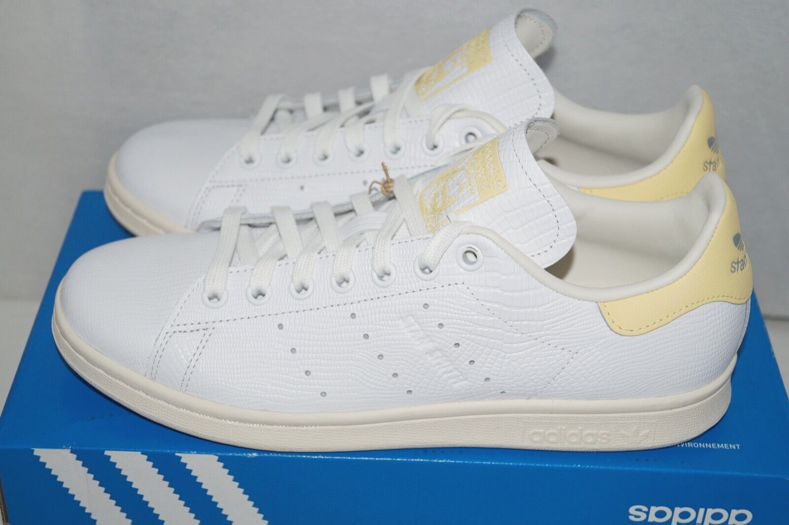 NWOB Authentic ADIDAS STAN SMITH White/Yellow Croc Embossed Leather Women’s 9 M
