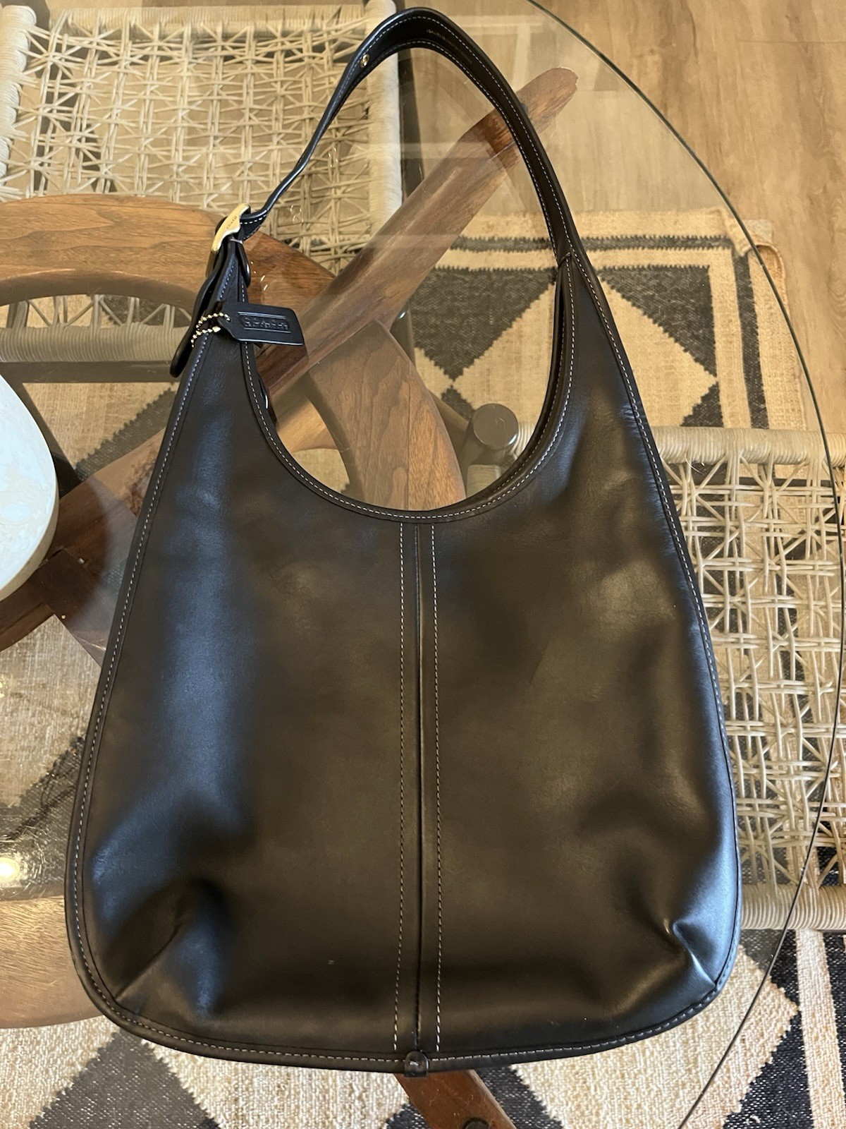 COACH Ergo 33 Black Glovetanned Leather Crescent Shoulder Bag C2265 EUC