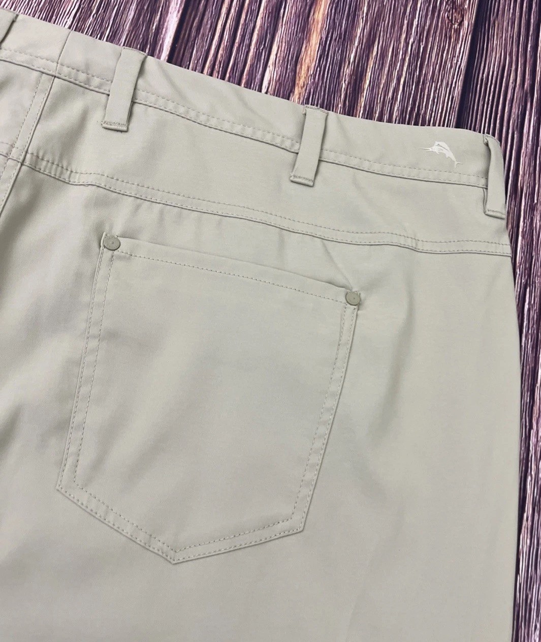 Tommy Bahama Tech Performance Beige Pants Mens Size 46×30 (Actual 47×28)