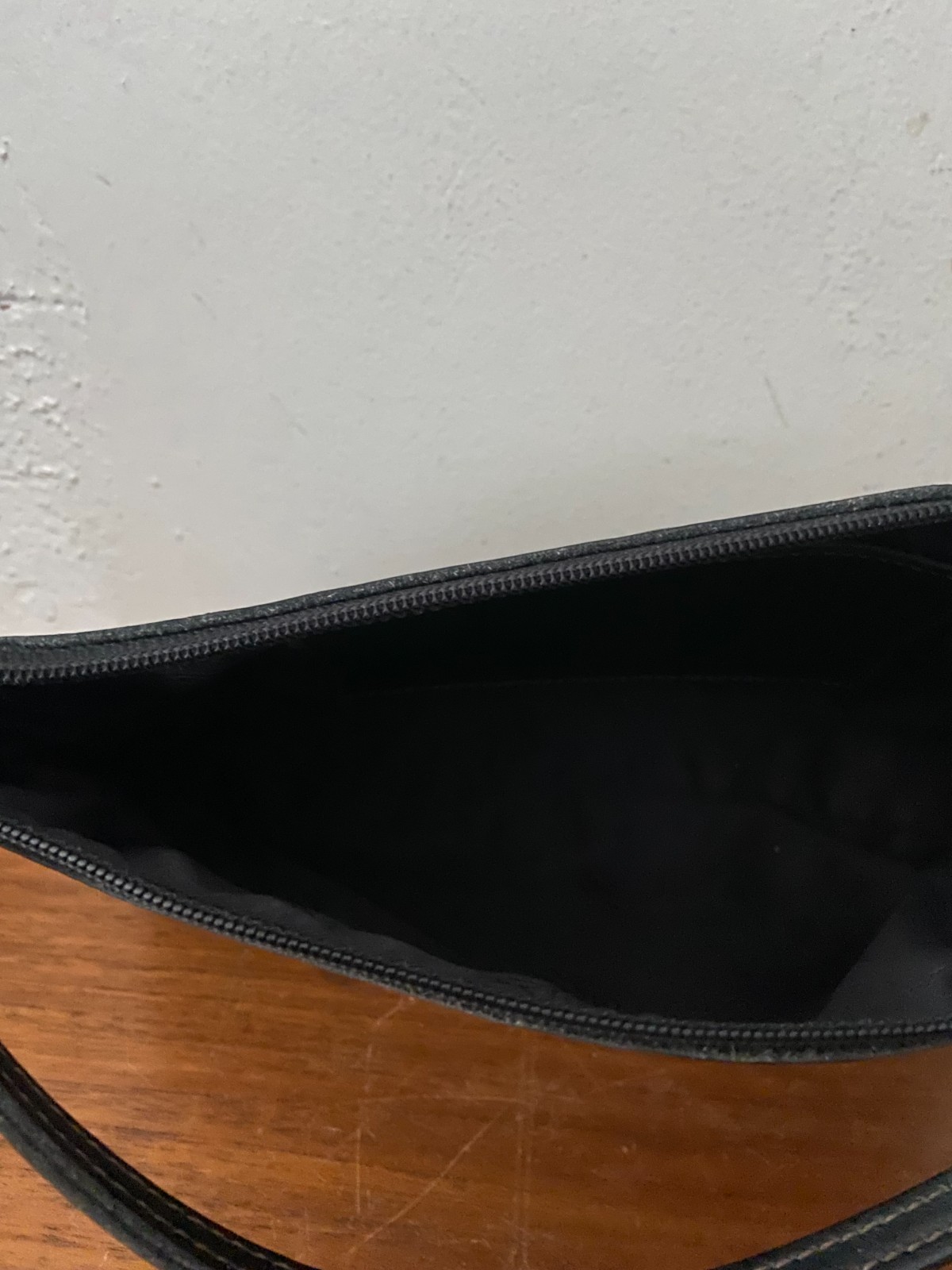 Vintage COACH 9311 Bleecker Demi Black Leather Rare Shoulder Bag Baguette USA