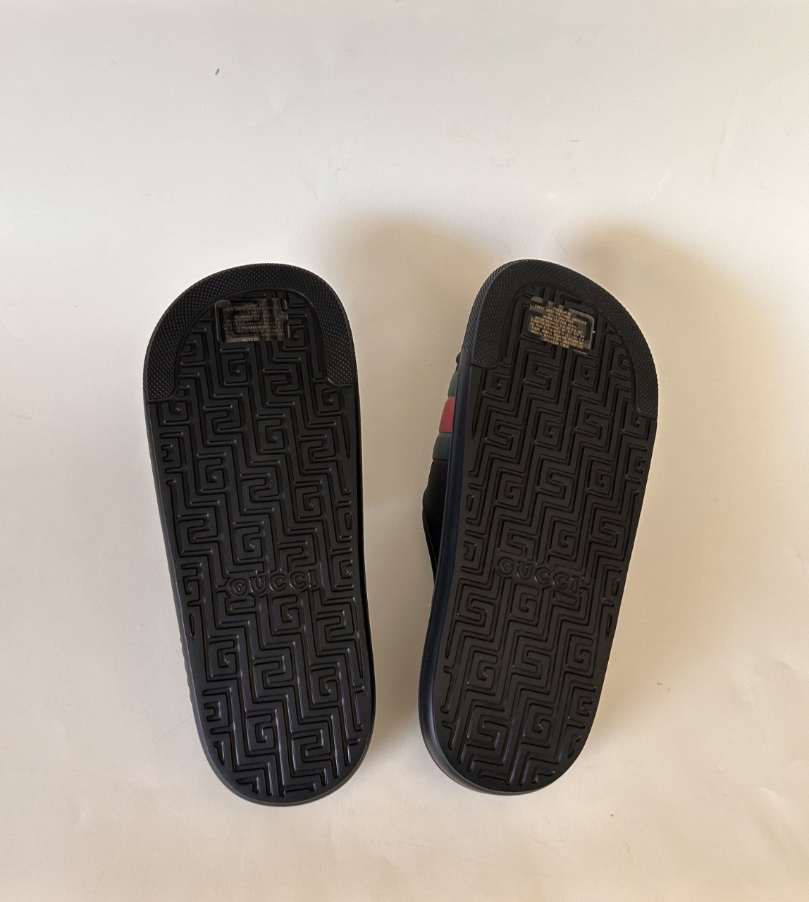 GUCCI Men’s Web Slide Sandal Black/Green/Red Size 9 (US) NIB 780286 J8700 1025