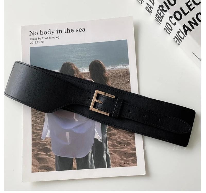 Retro Black & Golden Women’s Elegant Square Buckle Cinch Belt Size 75 Cm