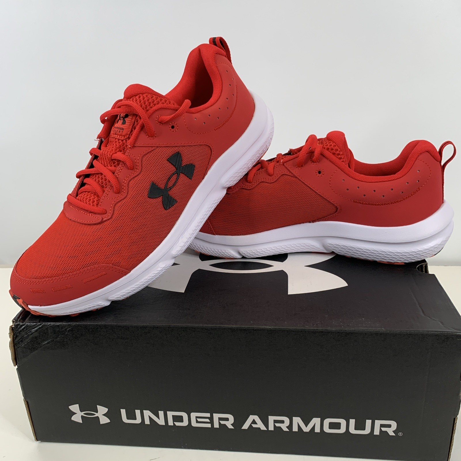 Under Armour 3026175 Men’s Training UA Charged Assert 10 Running Athletic Shoes