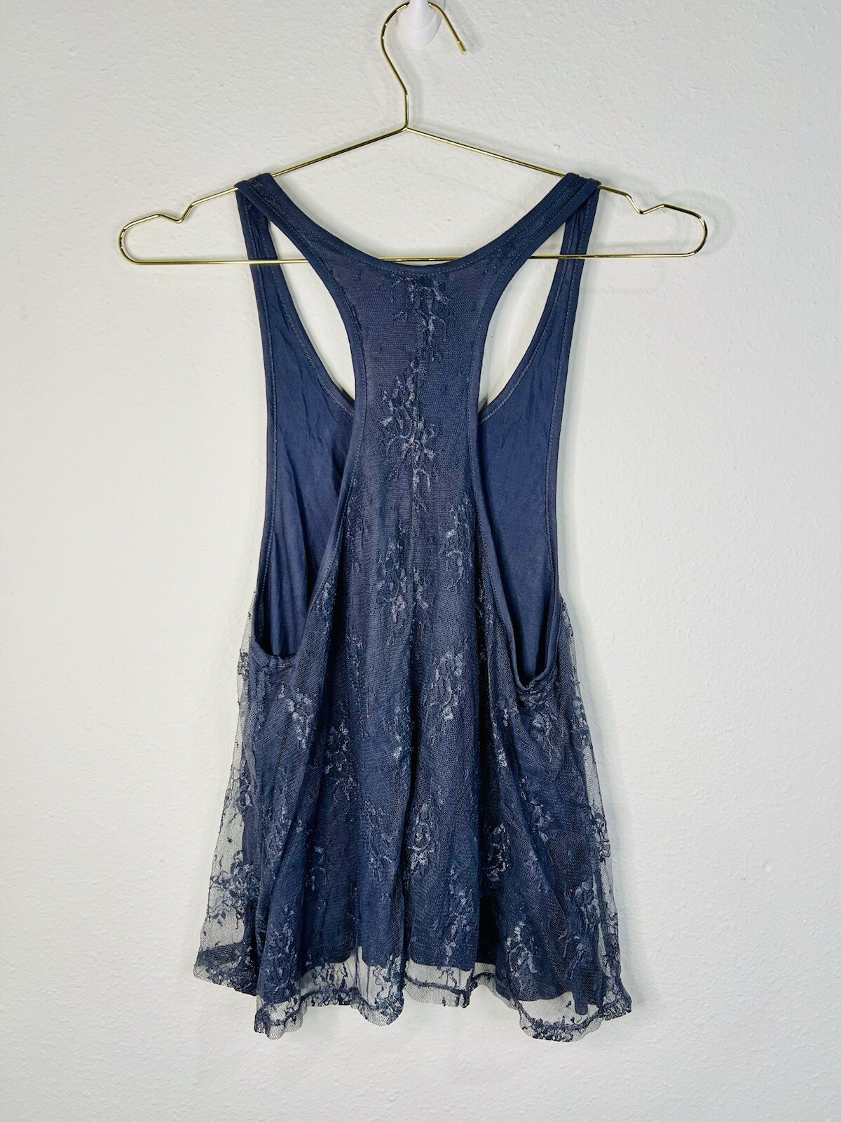 Active Basic Women’s Gray Lace Racerback Tank Top Small Flowy Boho Chic
