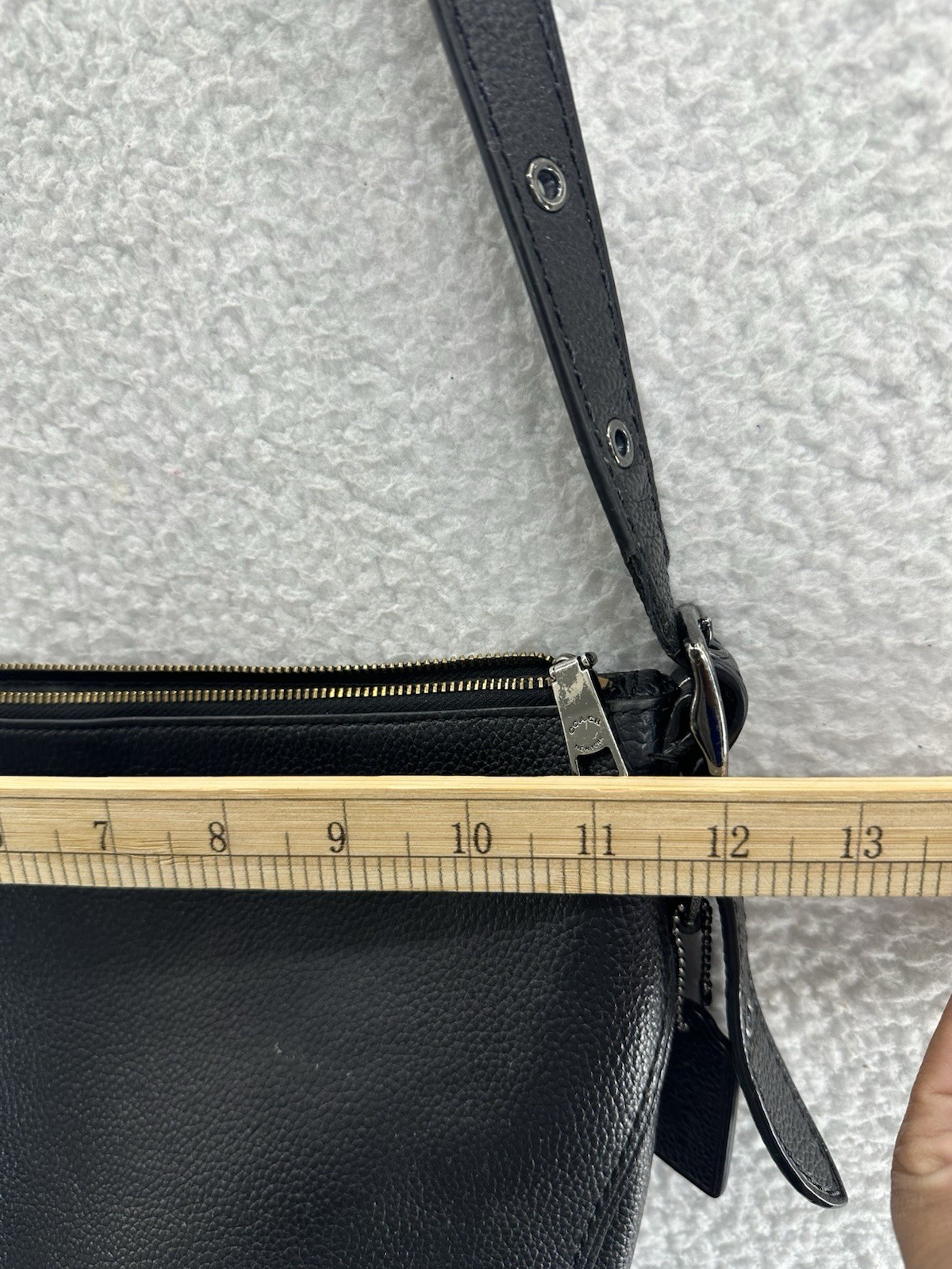 Coach Dufflette Leather Crossbody Bag Black Purse Strap Metallic 21377 Preowned