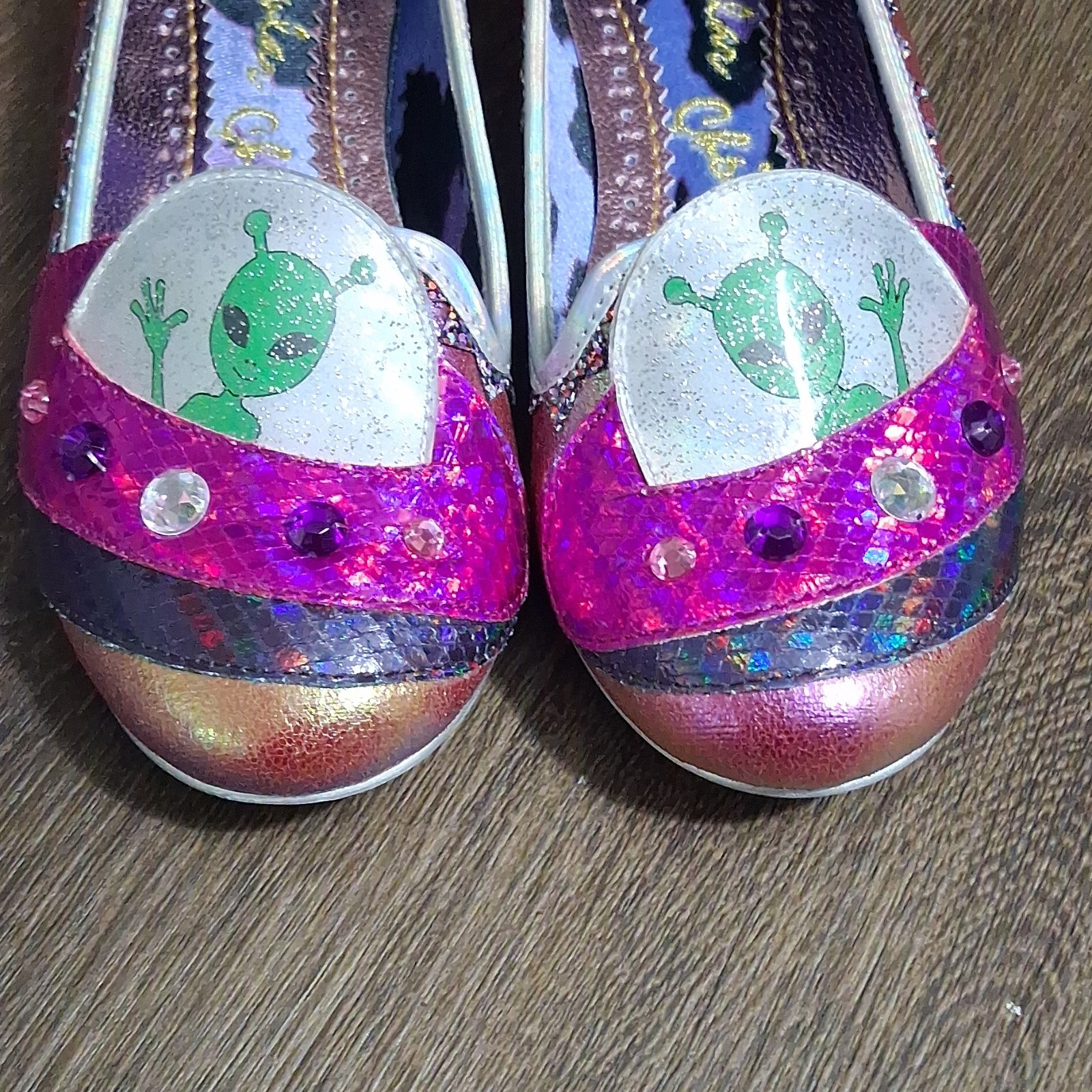 Irregular Choice“We Come In Peace Pouch with matching shoes (flats)