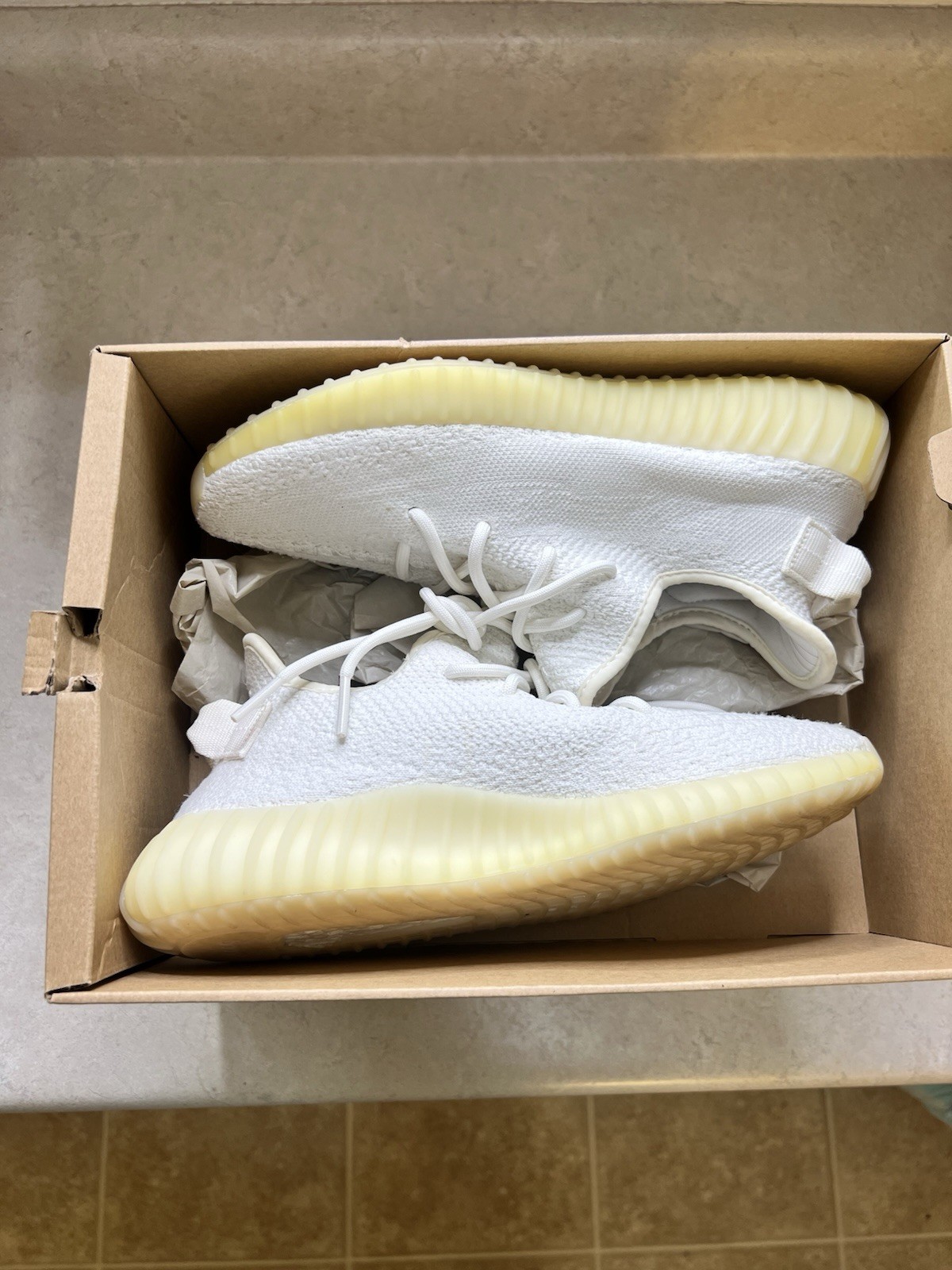 adidas Yeezy Boost 350 V2 Cream White/Triple White 2017 CP9366