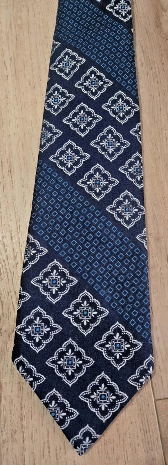 Vintage Trevira Navy Geometric Medallion Floral Foulard Tie 54” Long 4.5” Wide