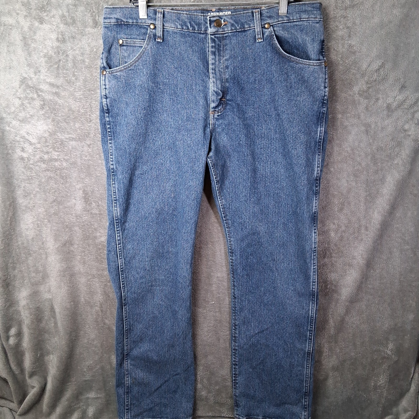 Wrangler Advanced Comfort Cowboy Cut Jeans 47MACMT 47MAAMT Mid Tint Mens 36×32