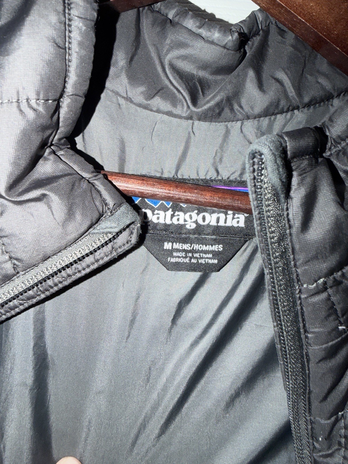 Patagonia Nano Puff Jacket for Men, Size Medium – Black