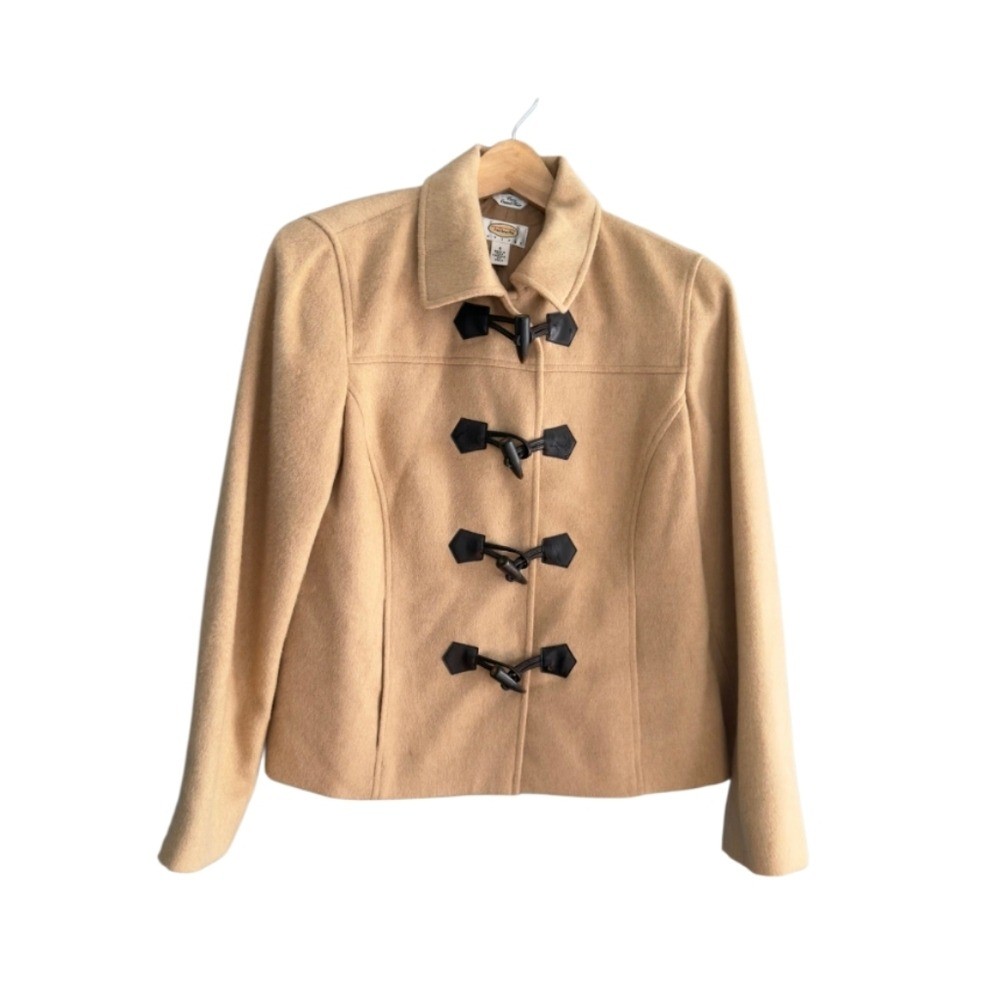 Women’s Toggle Jacket 12