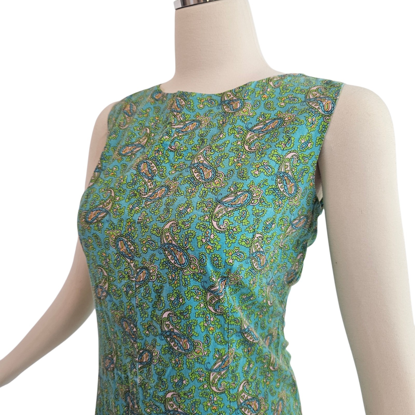 Vintage 1960’s Dress Housedress Shift Blue Green Pink Paisley Sleeveless Retro