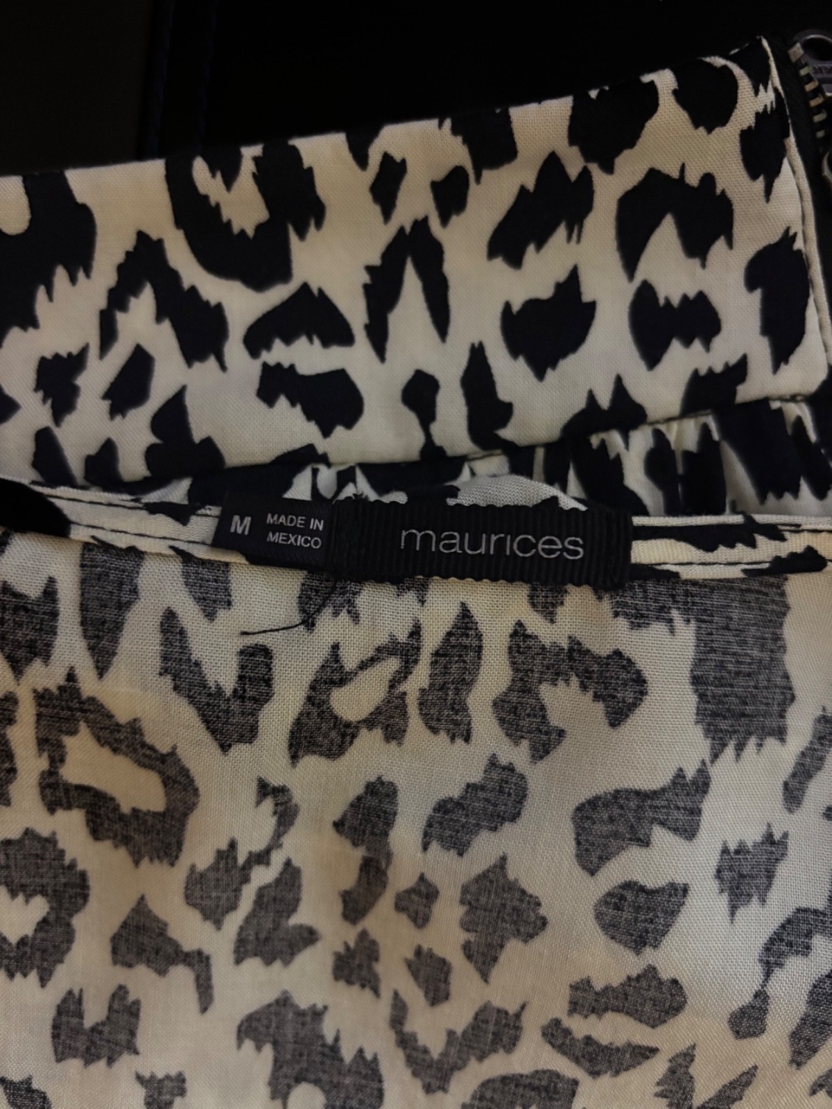 Womens Maurices Cheetah Print Open Pullover Long Sleeve Tie Front Top Size M.