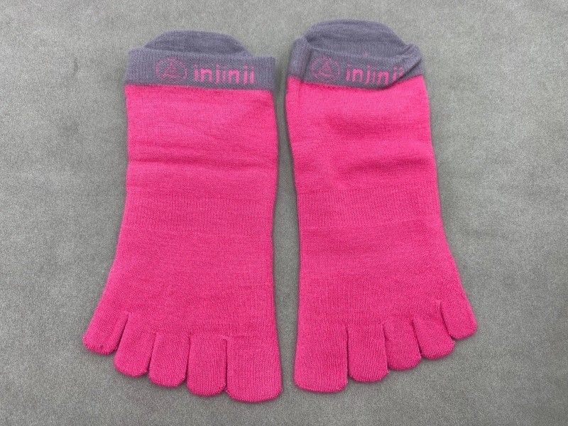 Men’s Size L 3 Pack Injinji LIGHTWEIGHT Performance Pink NO Show Toe SOCKS