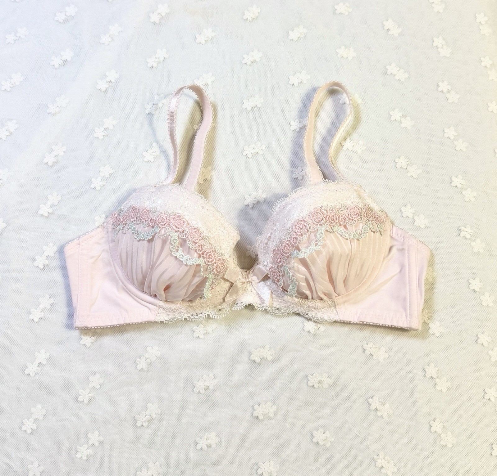 US-34B/JP-C75 Japanese Brand Cute Rose Embroidery Pink Bow Bra and Panty Set