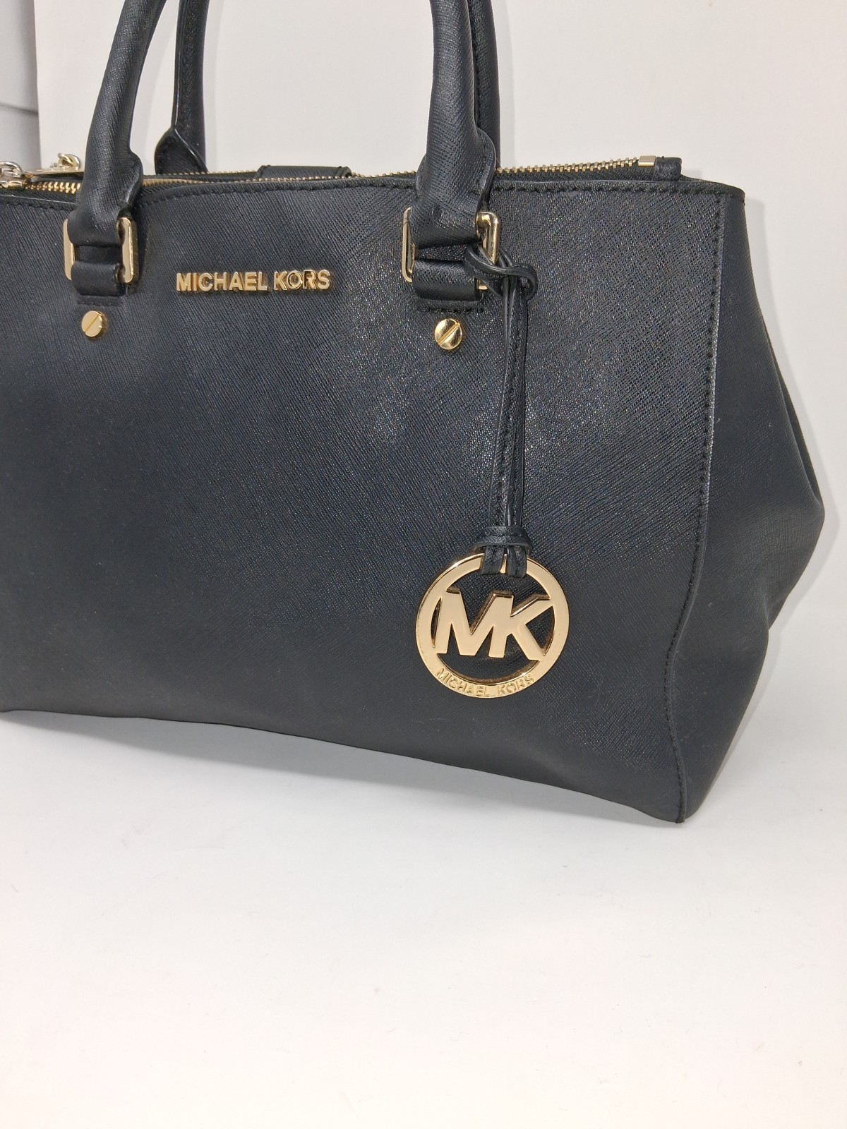 Authentic Michael Kors Savannah Medium Satchel – Black Saffiano Leather