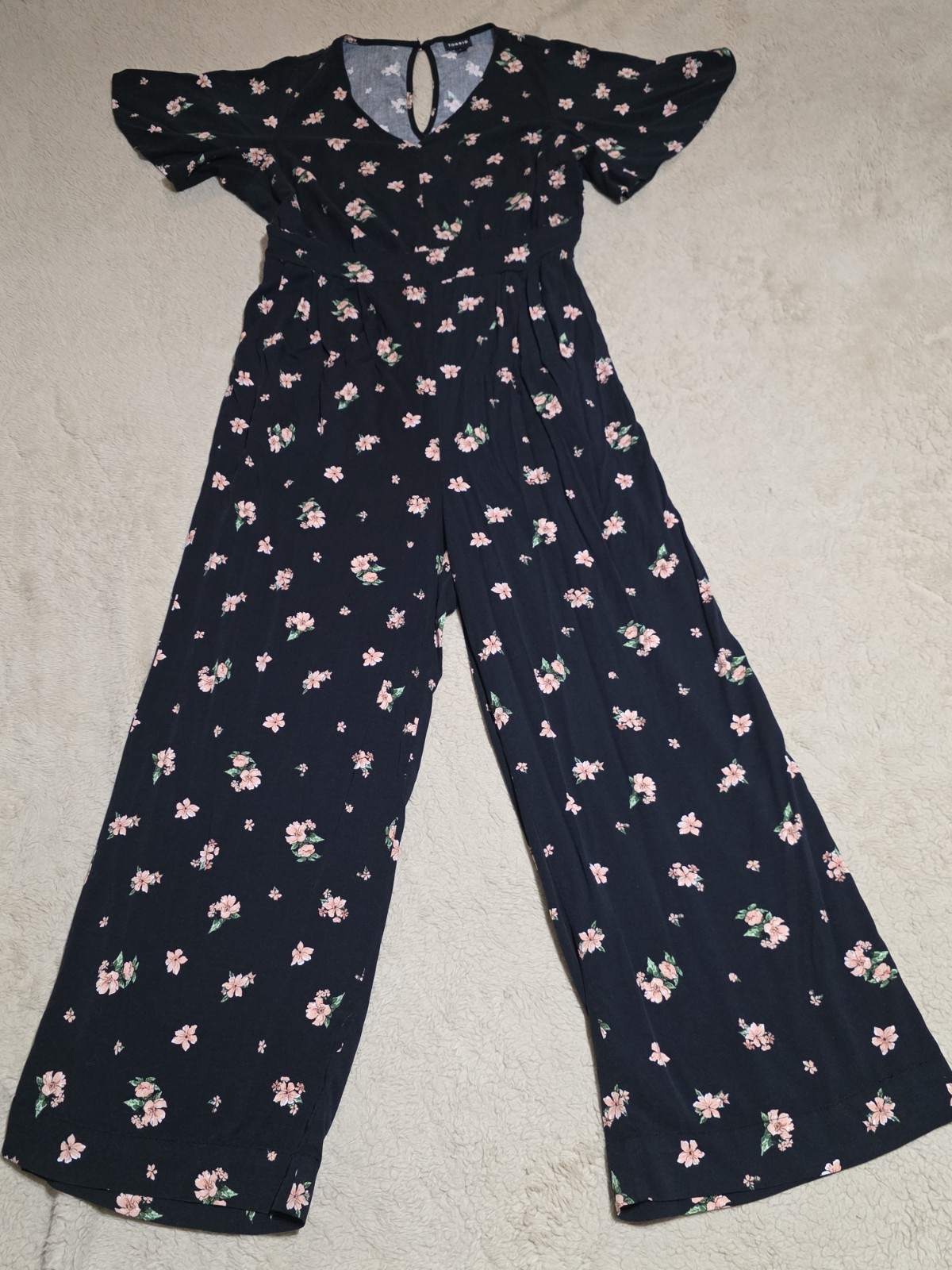 Torrid Size 0 Black Floral Flutter Sleeve Wide Leg Jumpsuit