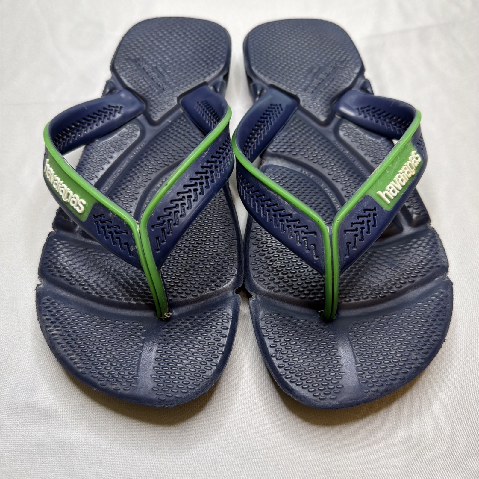 Havaianas Power Flip Flops Mens Size 9 To 10 Navy Blue Green Thong Sandals Beach