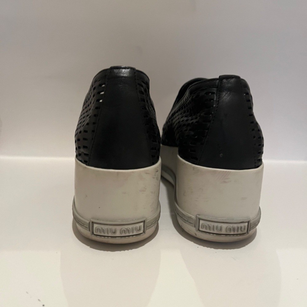 Miu Miu Perforated Pointed Cap-Toe Platform Leather Sneaker Shoes Italy Black 8