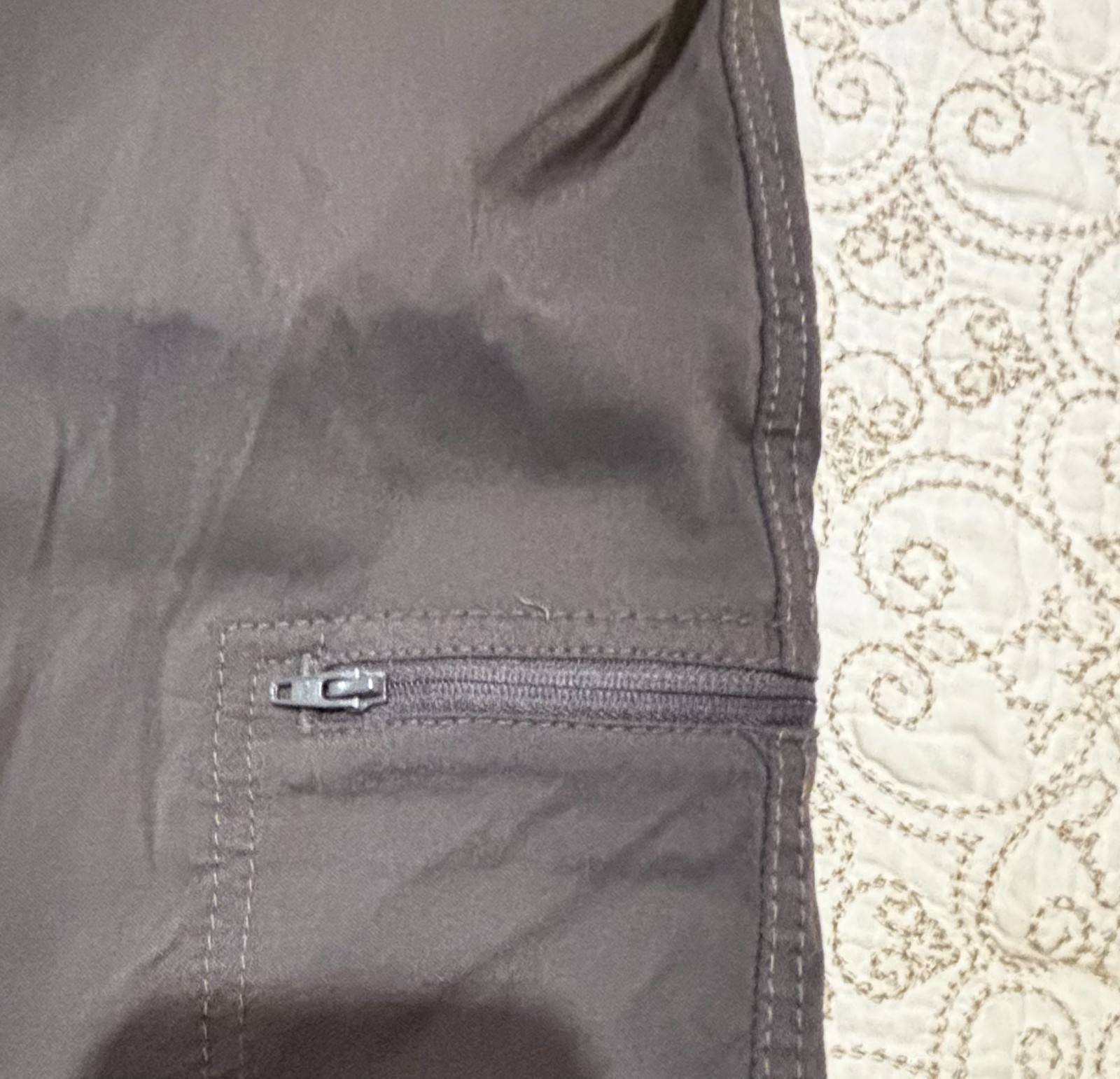 Wrangler Cargo Pants Mens 34×32 Black Excellent ATG Outdoor Hiking Utility