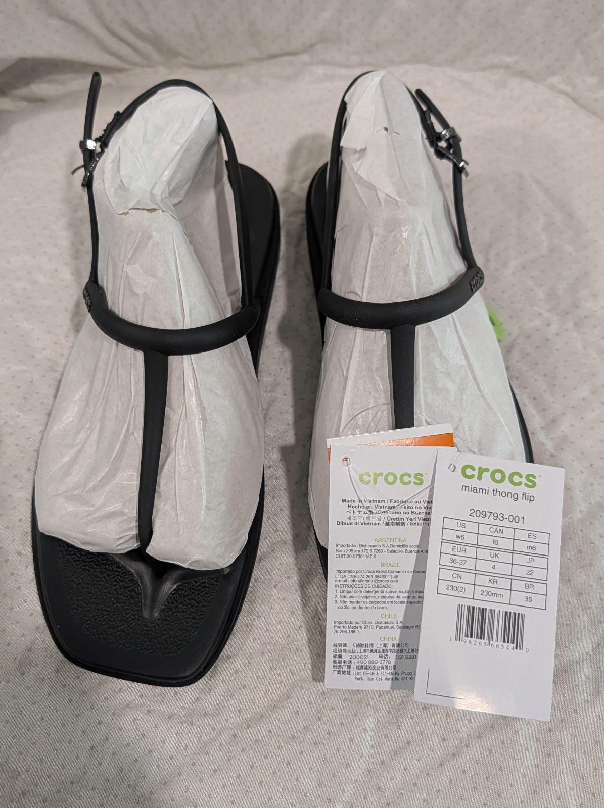 Crocs Miami 209793-001 Sandals Womens 6 Black Square Toe Thong Flip Flop