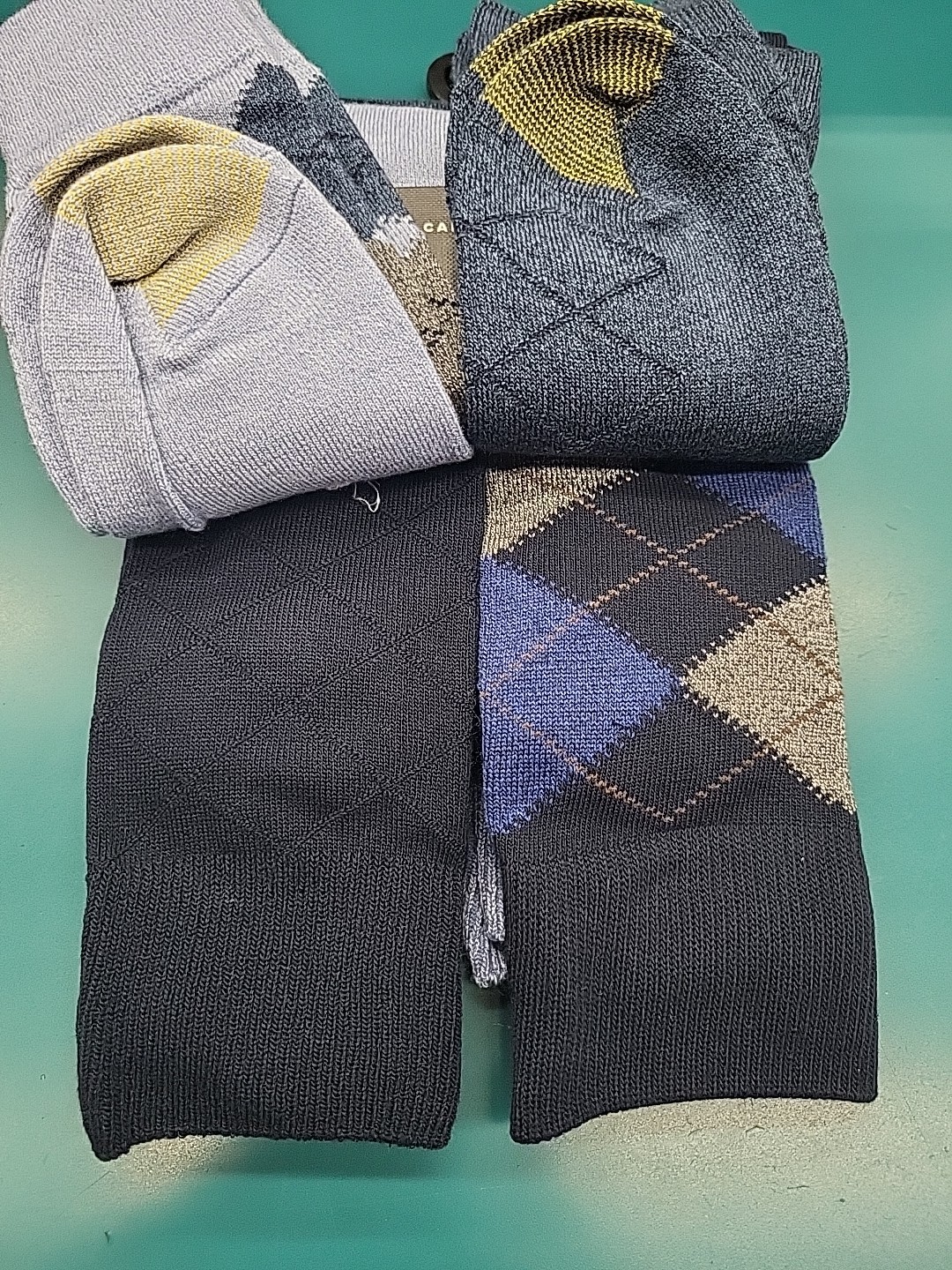Gold Toe Dress Socks Extended Size 12-16 Argyle Mens Socks, 6-Pack NAVY Assorted