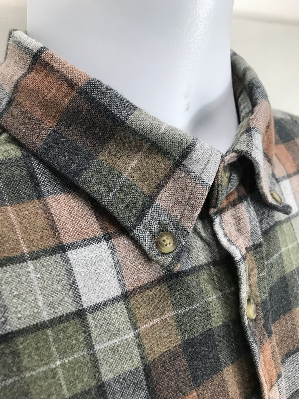 Pendleton Mason Shirt Mens Large Faded Worn Gray Multicolor Button Down