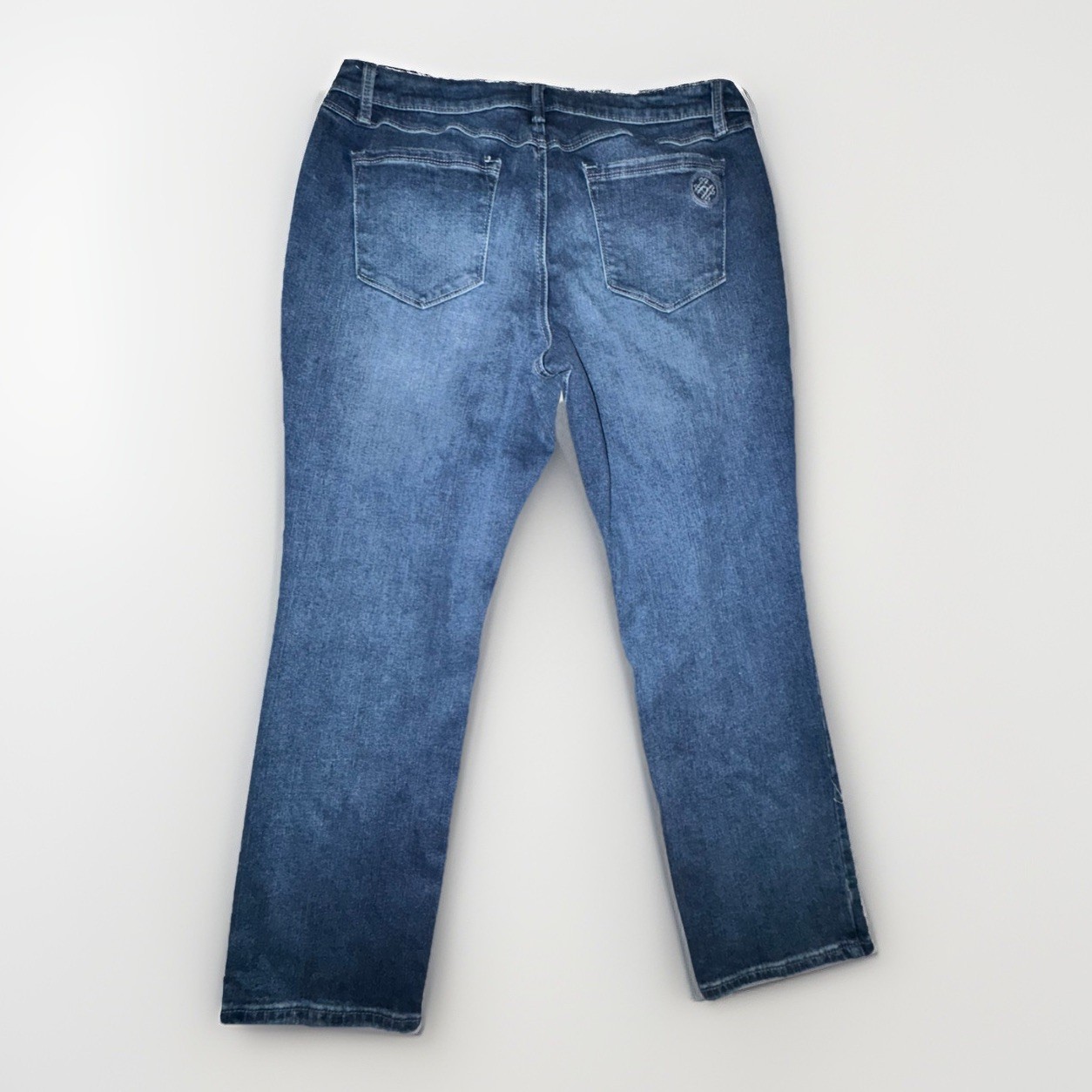 Laurie Felt Sz 14P Relaxed Straight Leg Blue Forever Denim Stretch Mid Rise