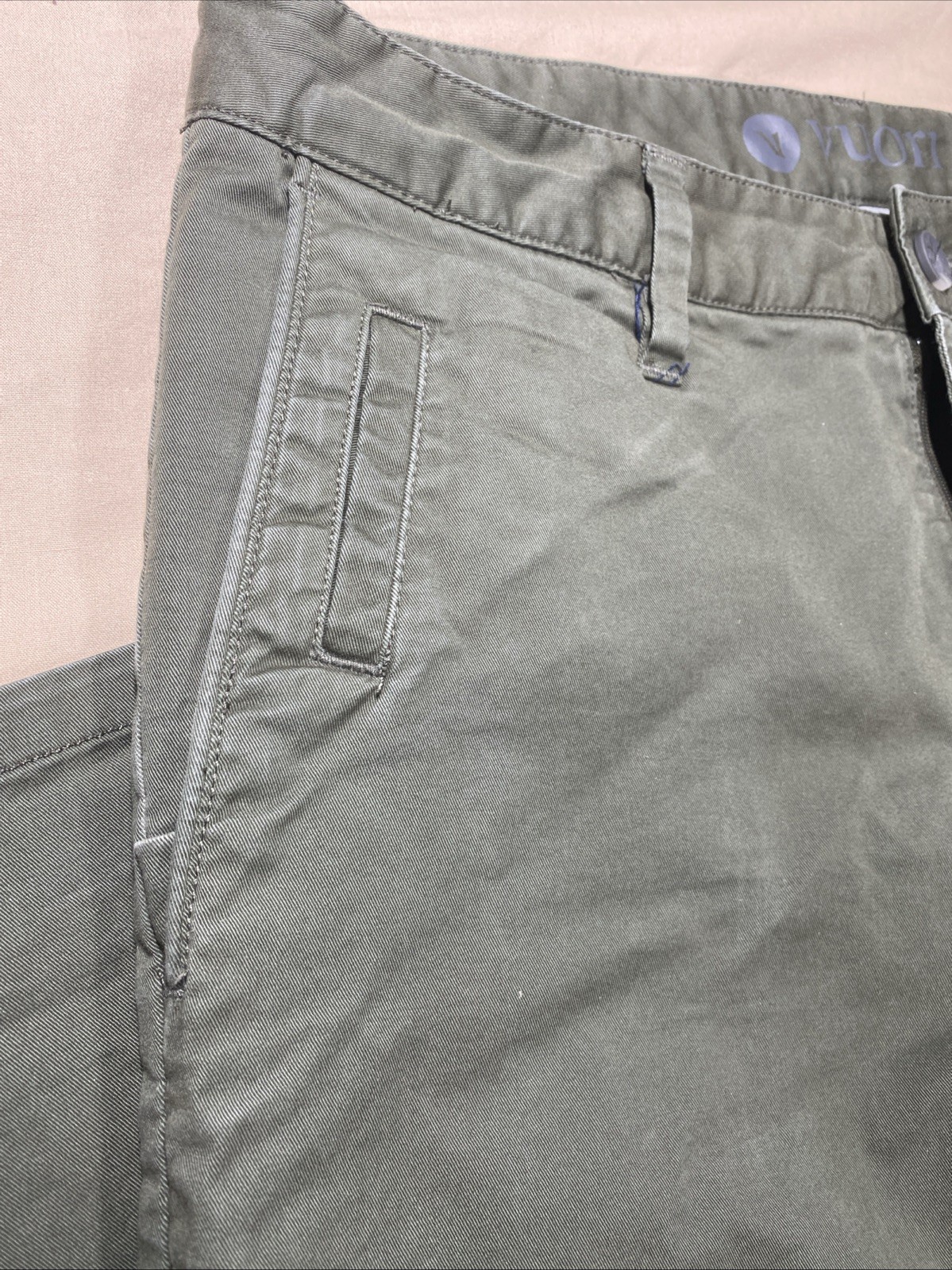 Vuori Pants Trousers Women’s 30×29 Khaki Olive Green Tapered