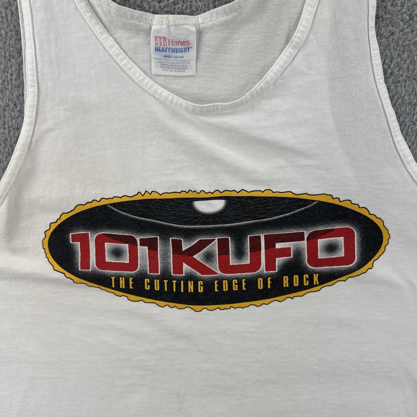 Vintage Hanes Men’s L White Sleeveless Shirt 101 KUFO the Edge Of Rock Radio Tee