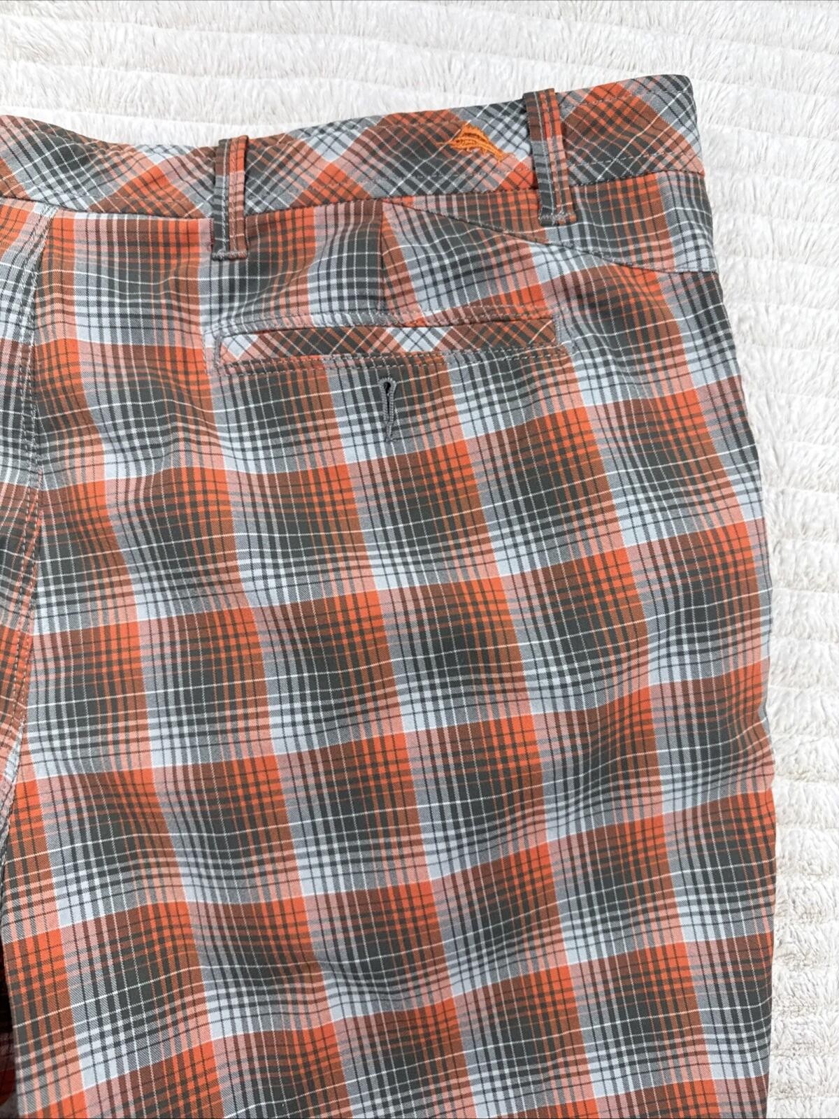 Tommy Bahama Paradise Tech Men Size 39×9” Orange Plaid Performance Shorts Mesh