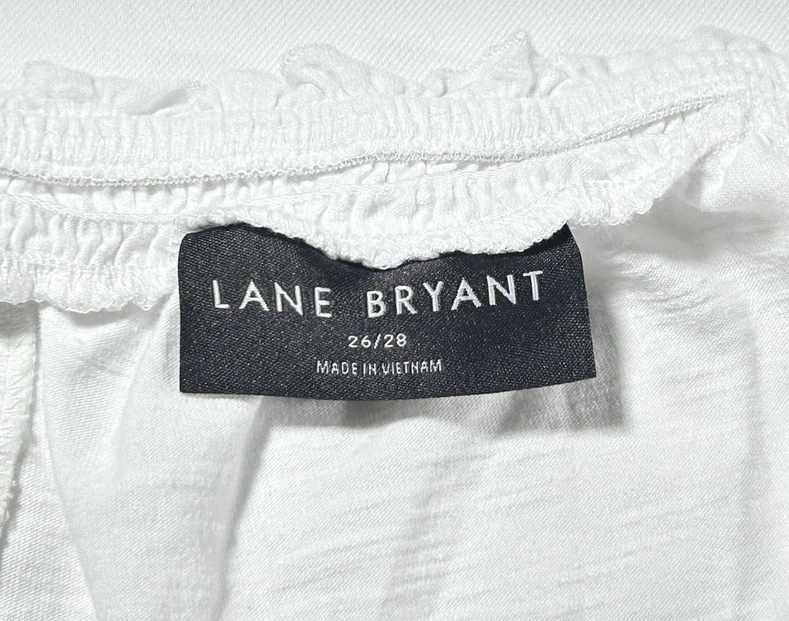 Lane Bryant Relaxed White Eyelet top Size 26/28