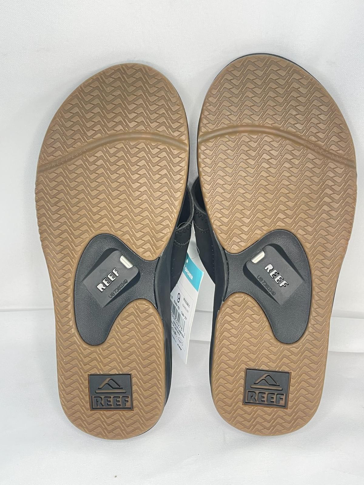 Reef Men’s Fanning Bottle Opener Sandals Size 9 Black New With Tag