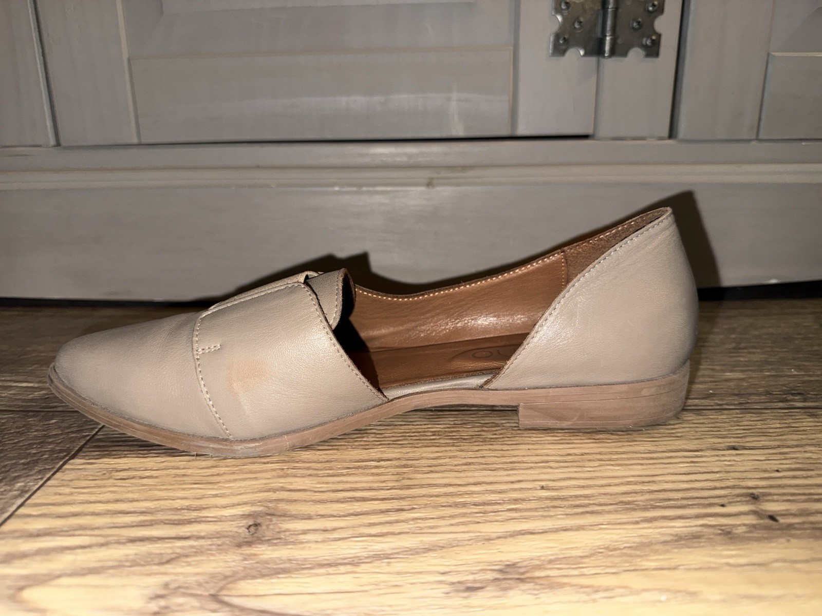 Bueno Brenda Grey Leather Flats Women’s EU 38 Minimalist Comfort Ballet Loafers