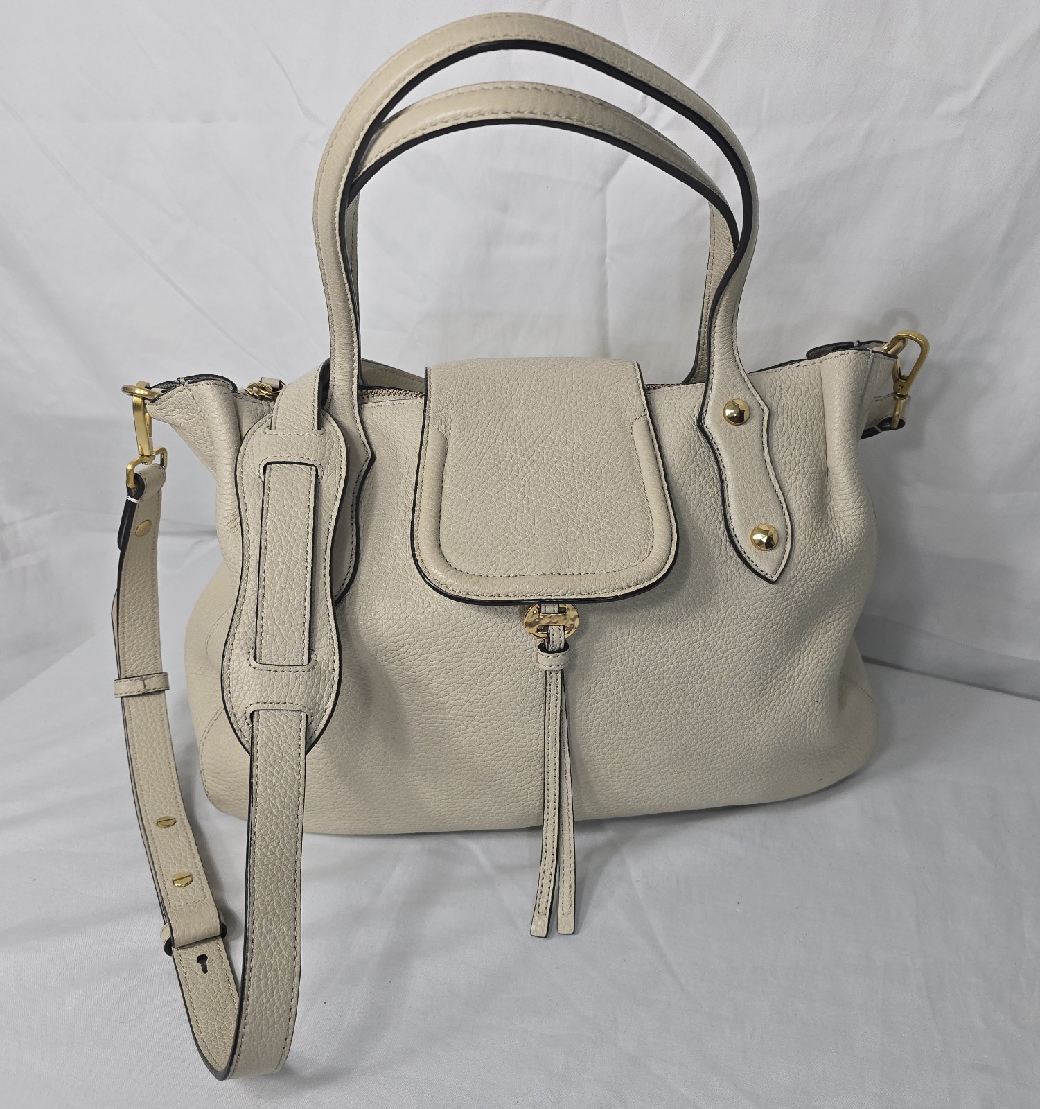 Annabel Ingall – Lrg Beige Pebbled Satchel Top Handle Bag – Detachable Crossbody